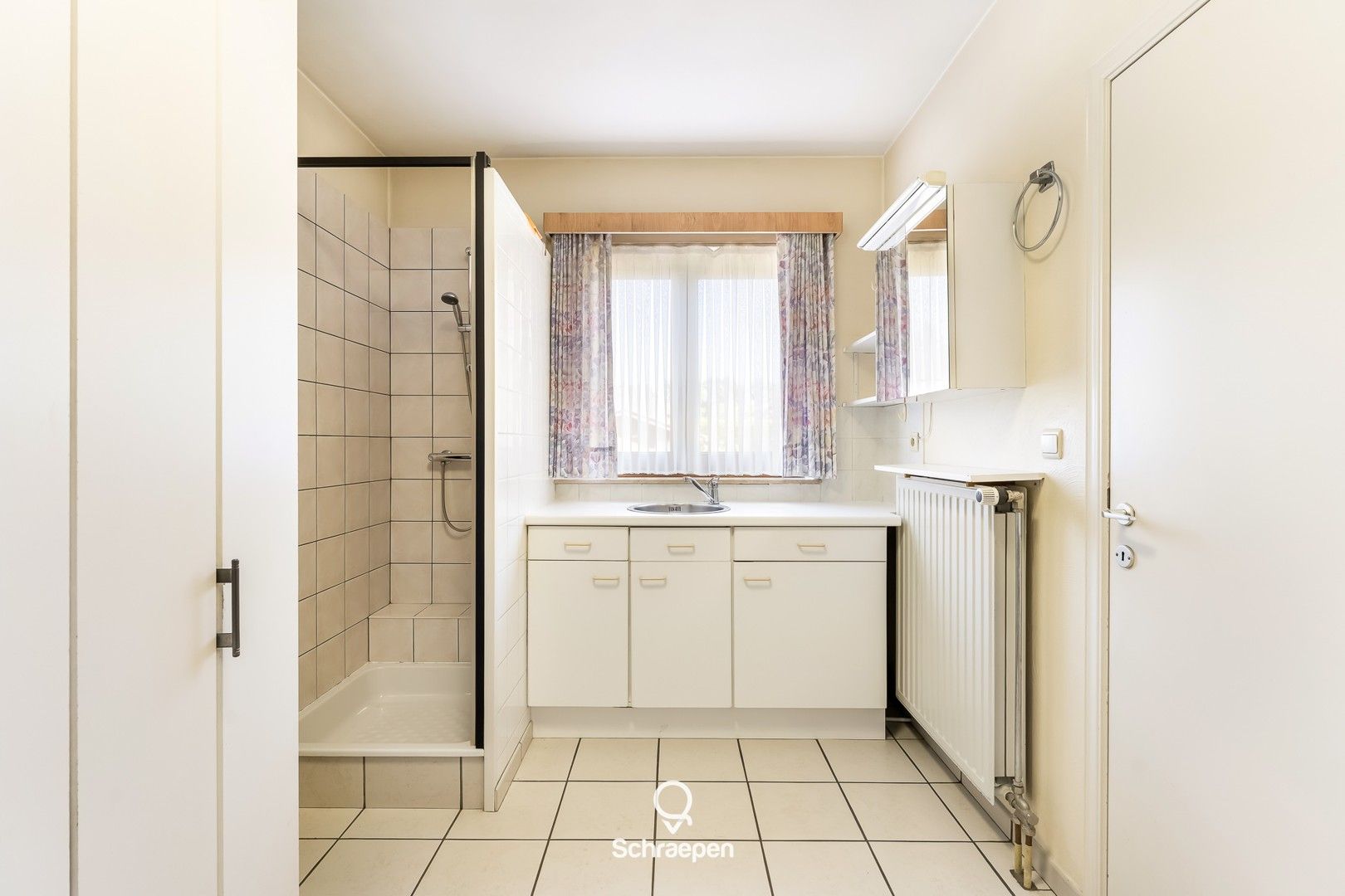 Op te frissen gelijkvloerse woning met EPC-label C en gunstige ligging te Zonhoven! foto 12