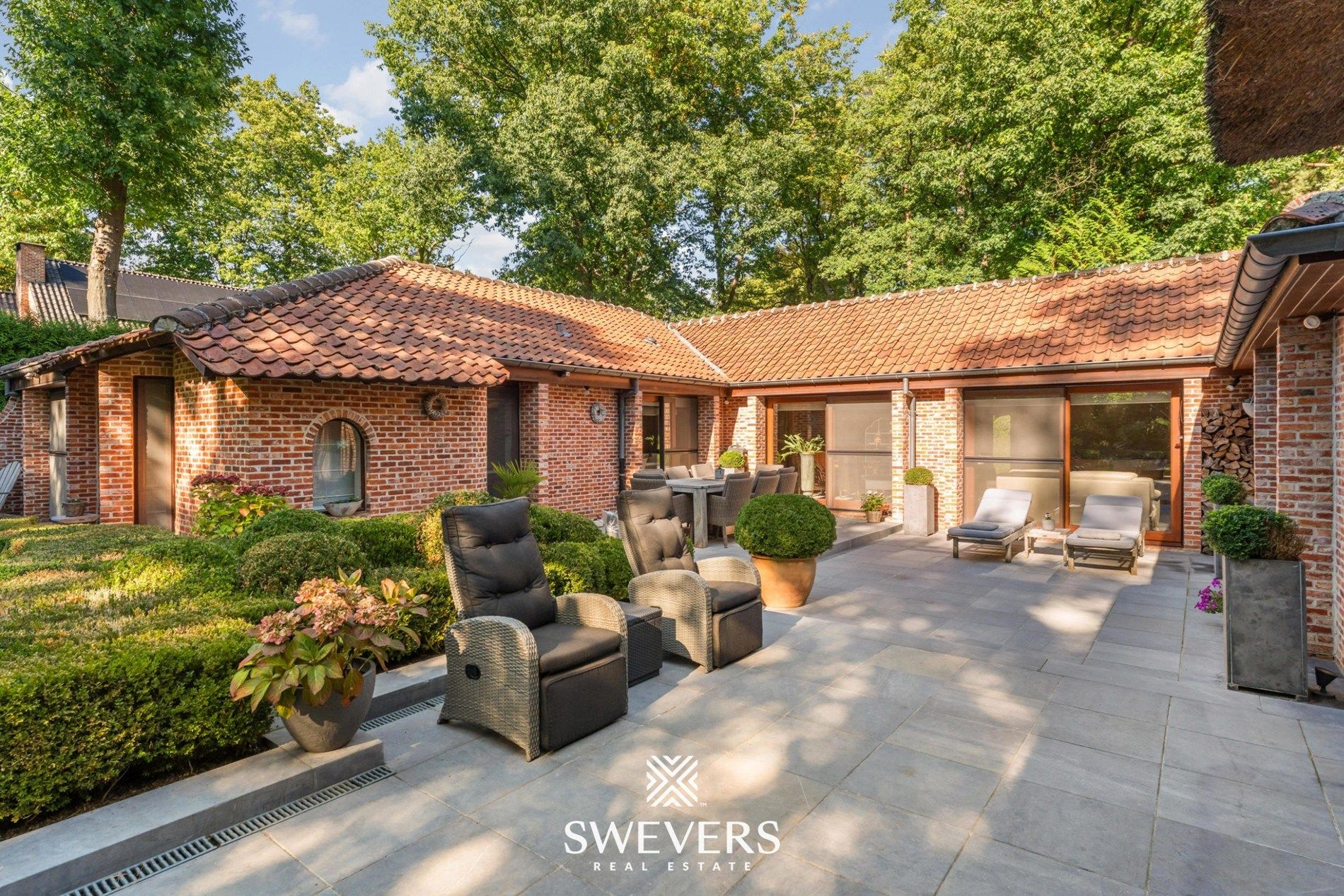 Villa met karakter in exclusief woonparkgebied omgeven door rust en groen foto 30