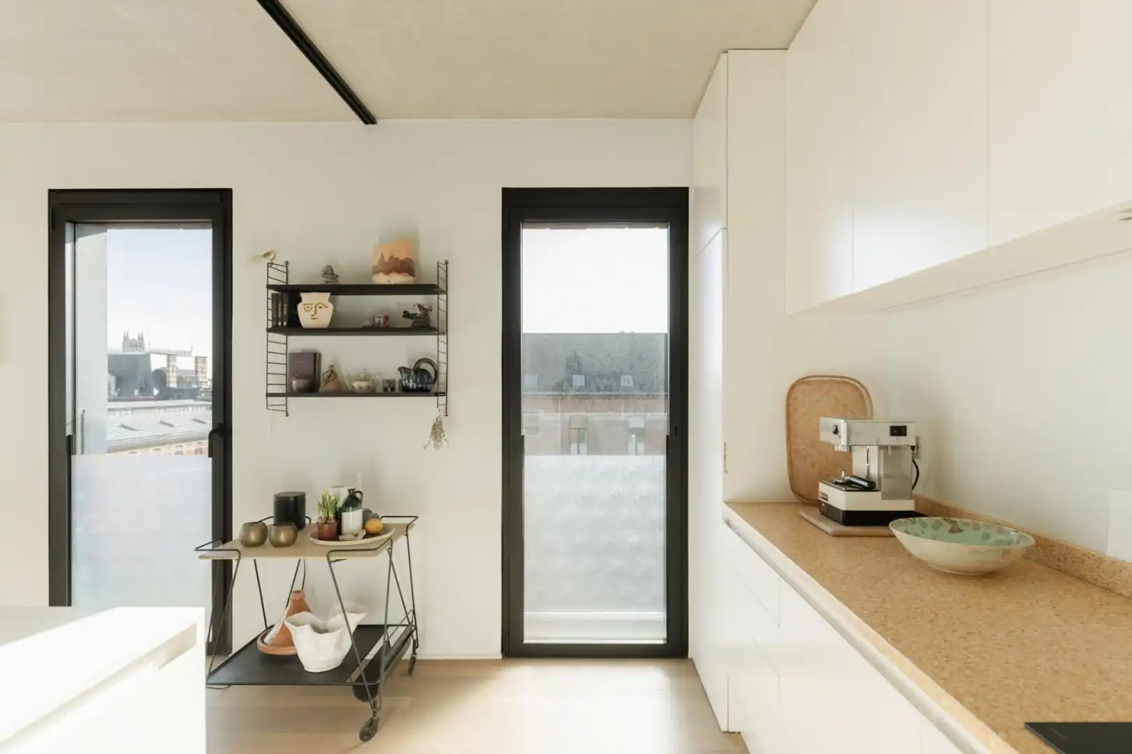 Groen Kwartier: zonovergoten, gemeubeld appartement met terras foto 10
