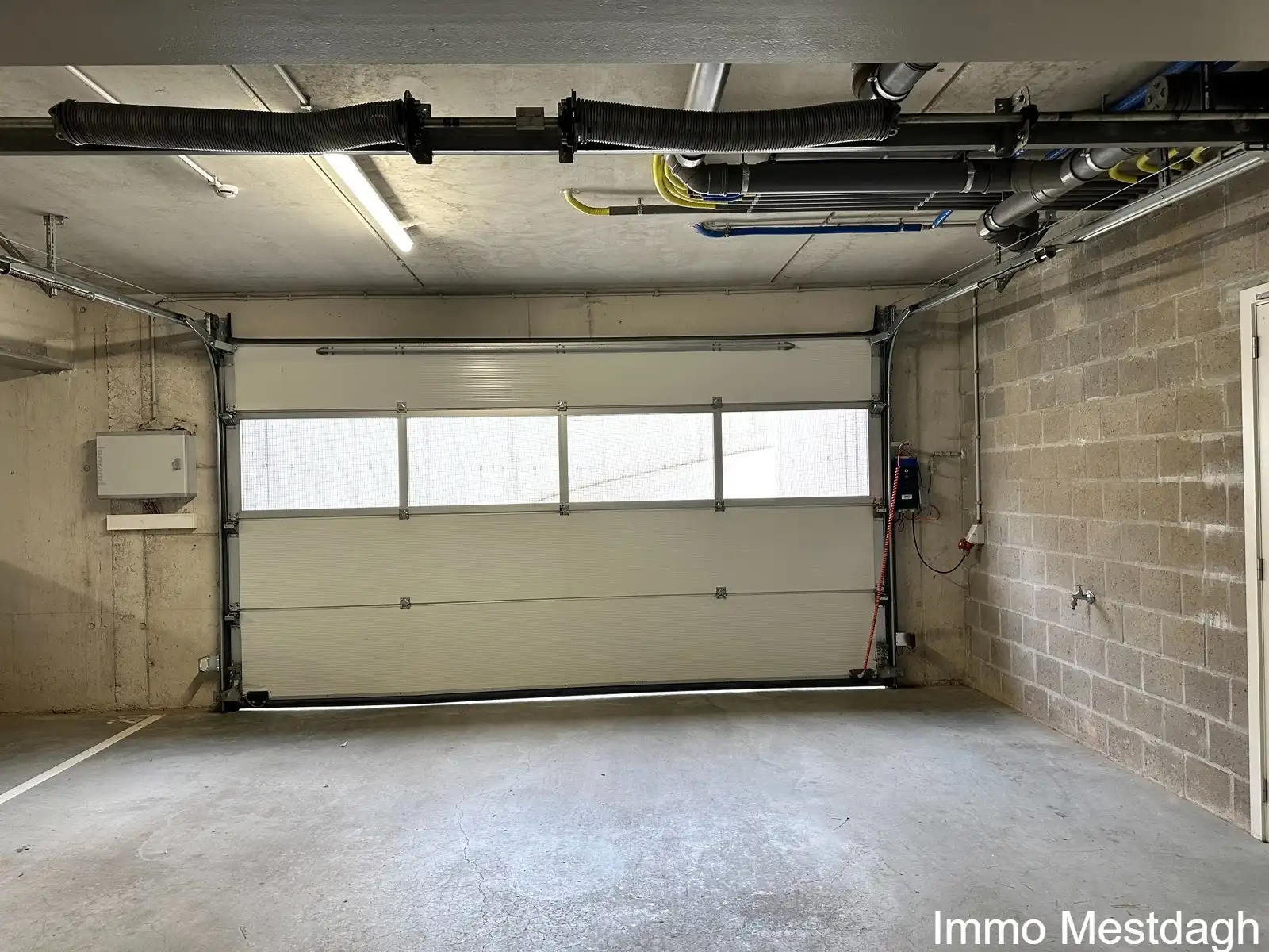 Unieke Penthouse met Panoramisch Uitzicht & Terrassen Rondom foto 51