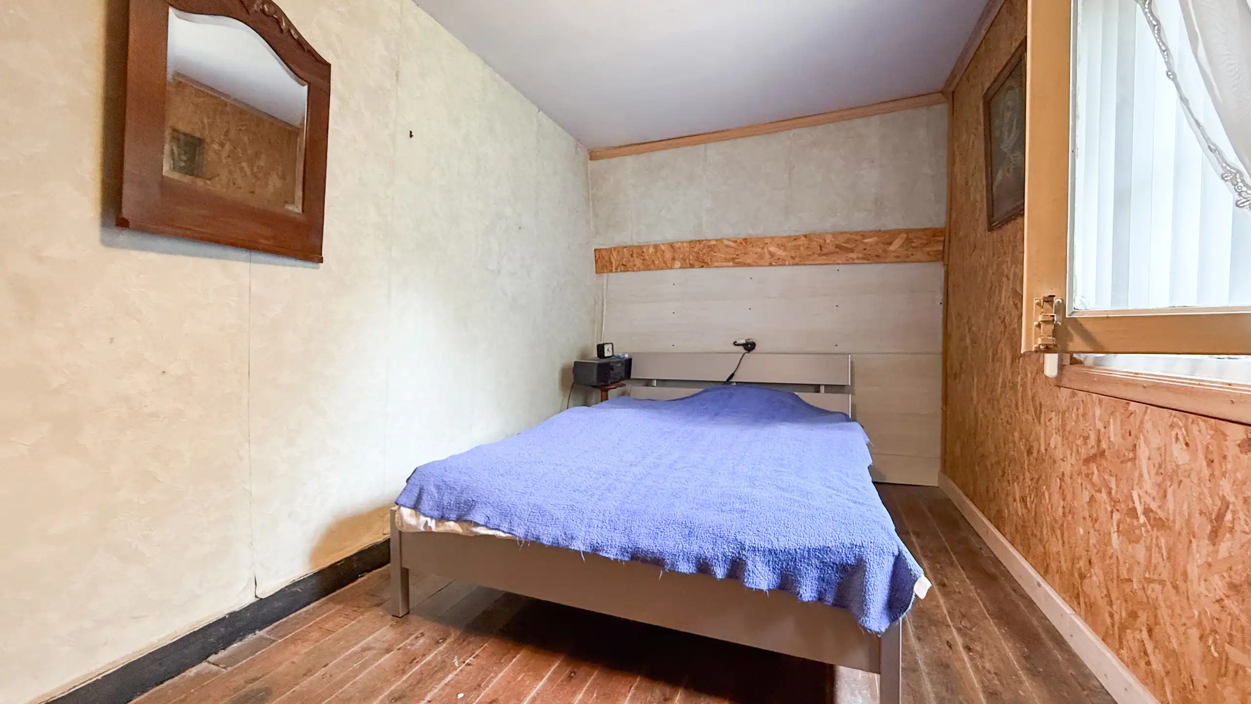 Authentieke hoeve met perceel van 68are en 2slpks! foto 9