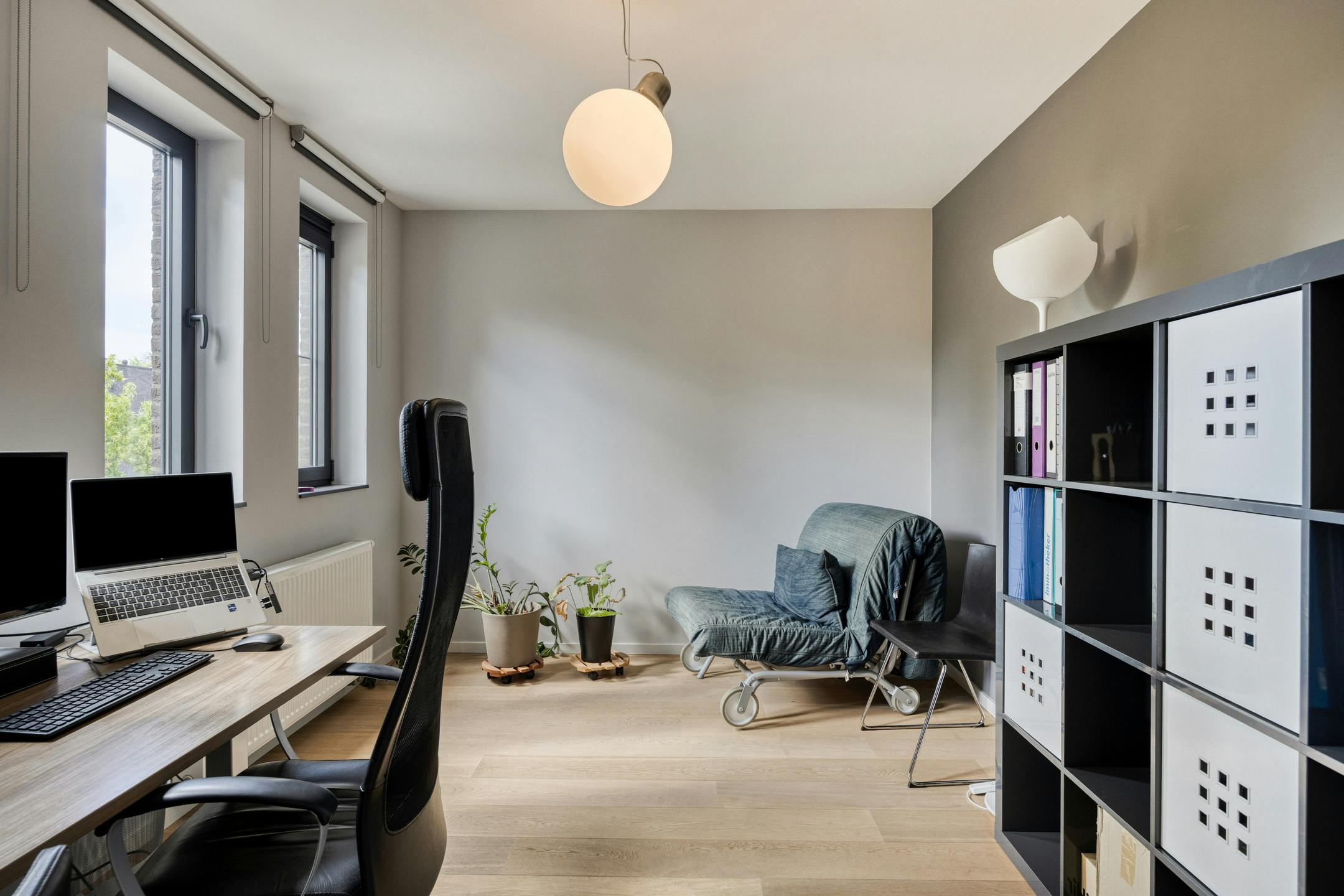 Instapklaar huis met 4 slaapkamers te koop in Gooreind! foto 24