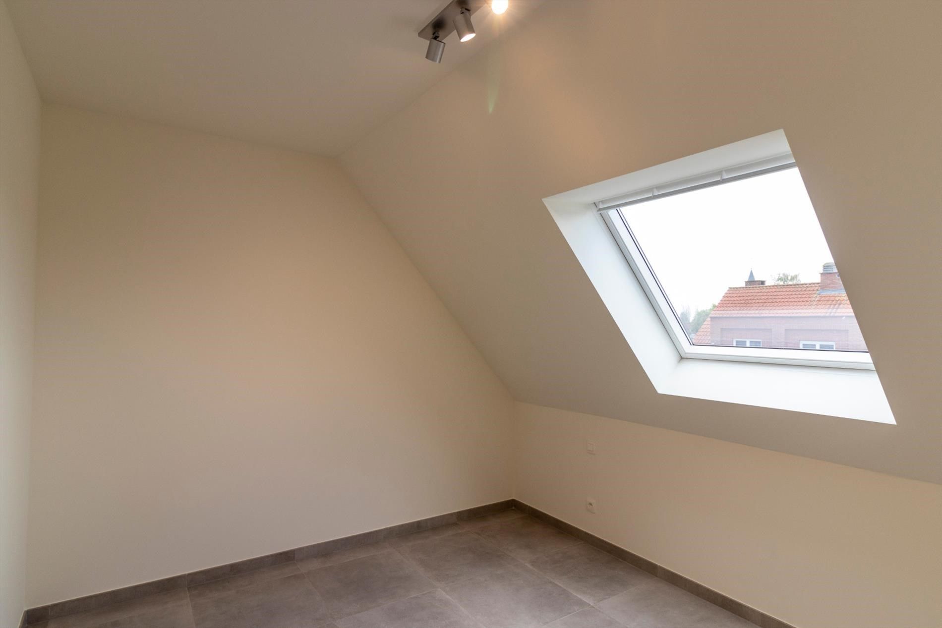 Nieuwbouw appartement op wandelafstand van buurtwinkels en station!  foto 10