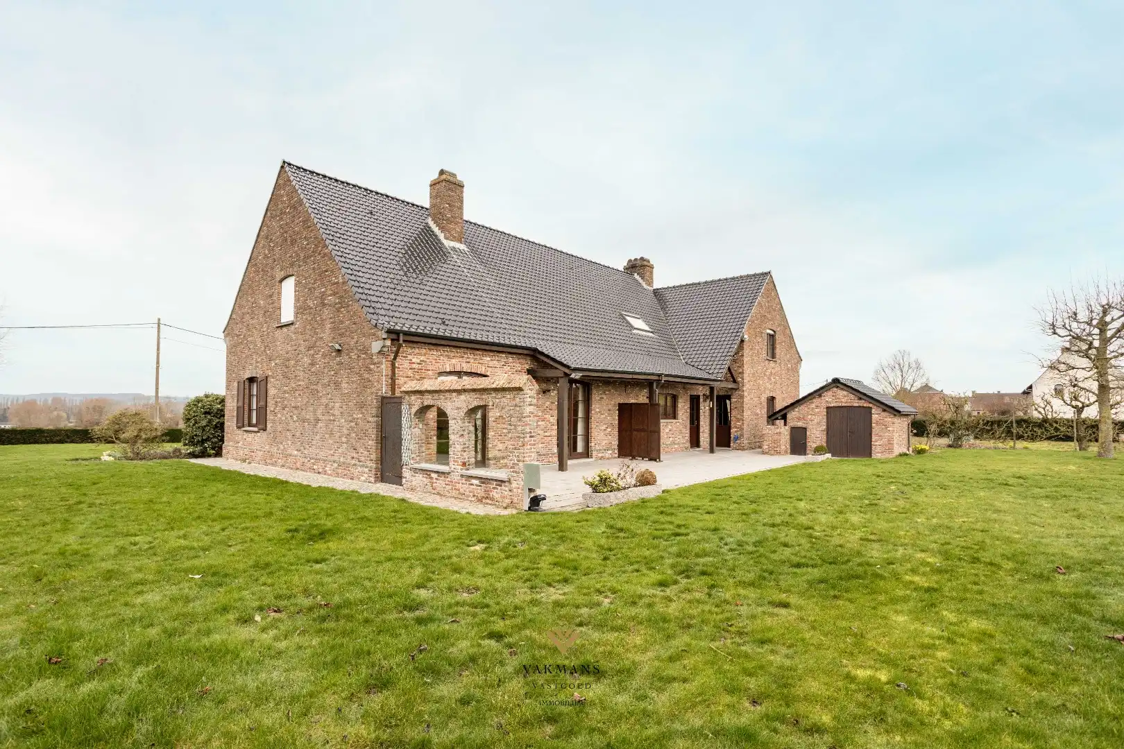 Elegante villa op 5000 m² op een gegeerde locatie foto 23