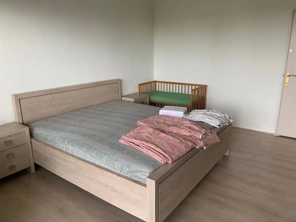 Ruim appartement met terras  | Belgiëlei foto 10