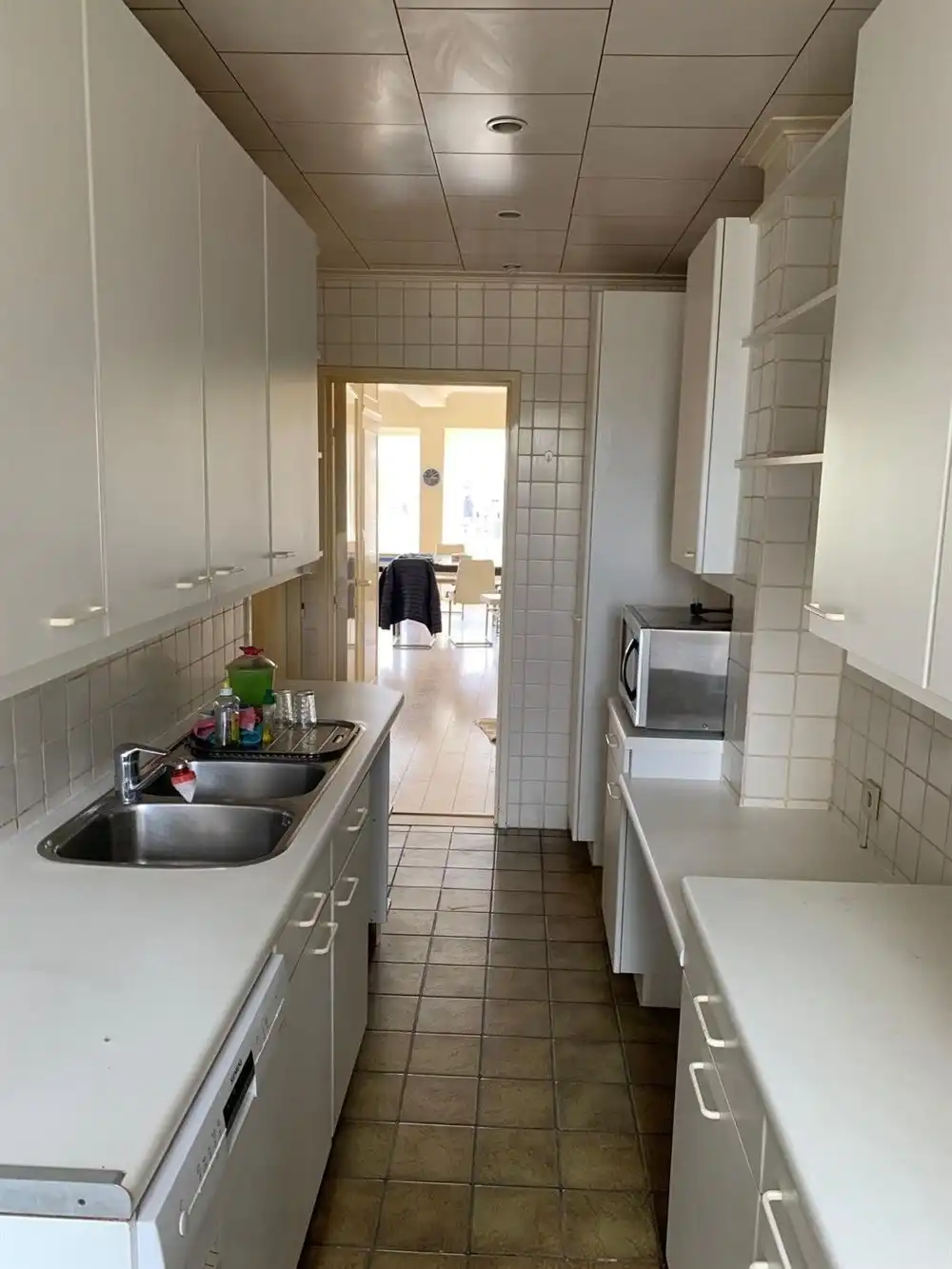 Ruim appartement met terras  | Belgiëlei foto 10