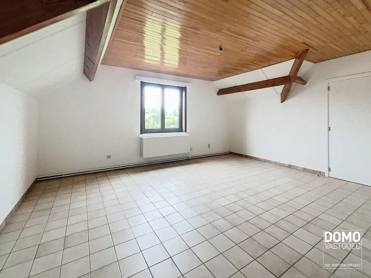 RUIME GEZINSWONING MET 4 SLAAPKAMERS, TUIN EN INPANDIGE GARAGE TE HERK-DE-STAD foto 23