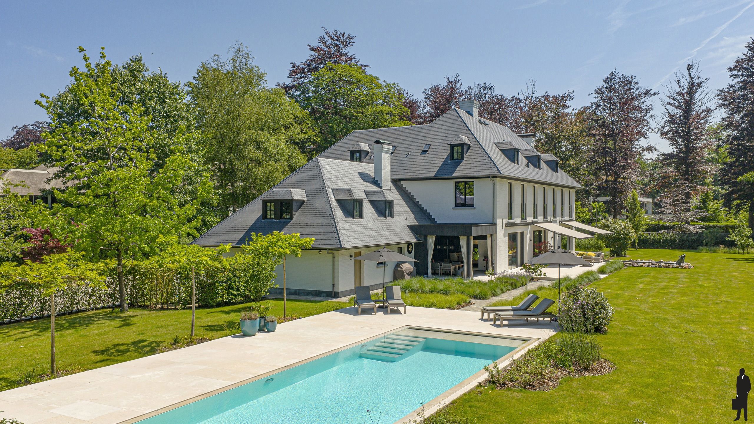 Exclusieve villa met zwembad en bijgebouw op 6.457 m² foto 39
