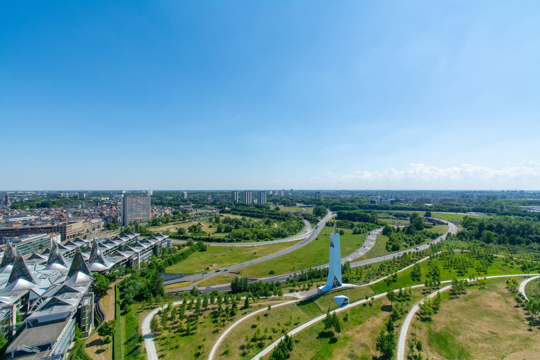 Exclusief wonen op grote hoogte in hartje Nieuw Zuid foto 5
