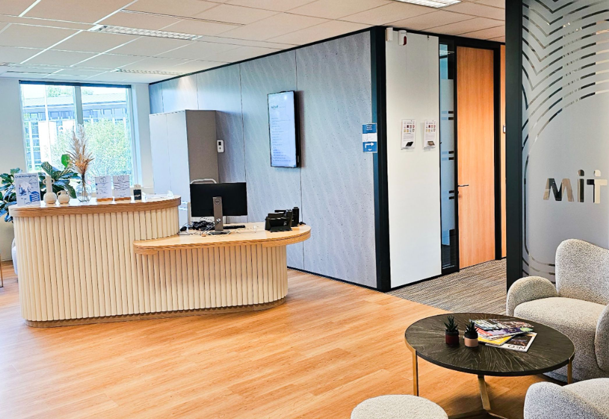 Kantoor te huur foto 2