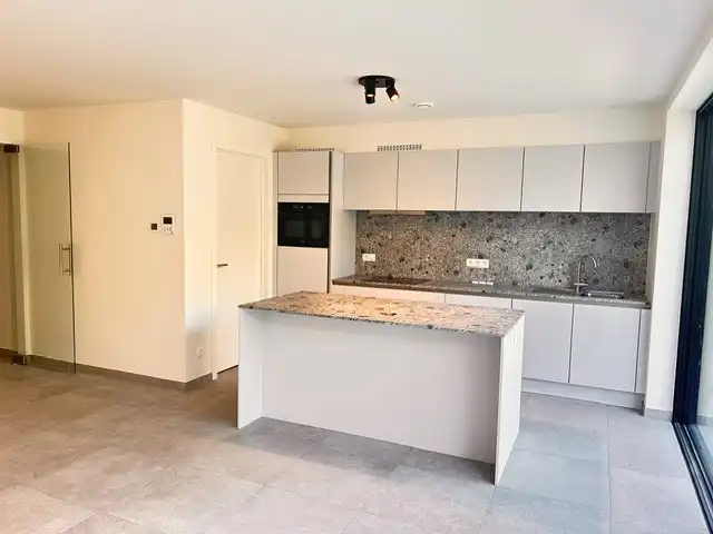 Gelijkvloers app met 2 slaapkamers in centrum Hasselt foto 3