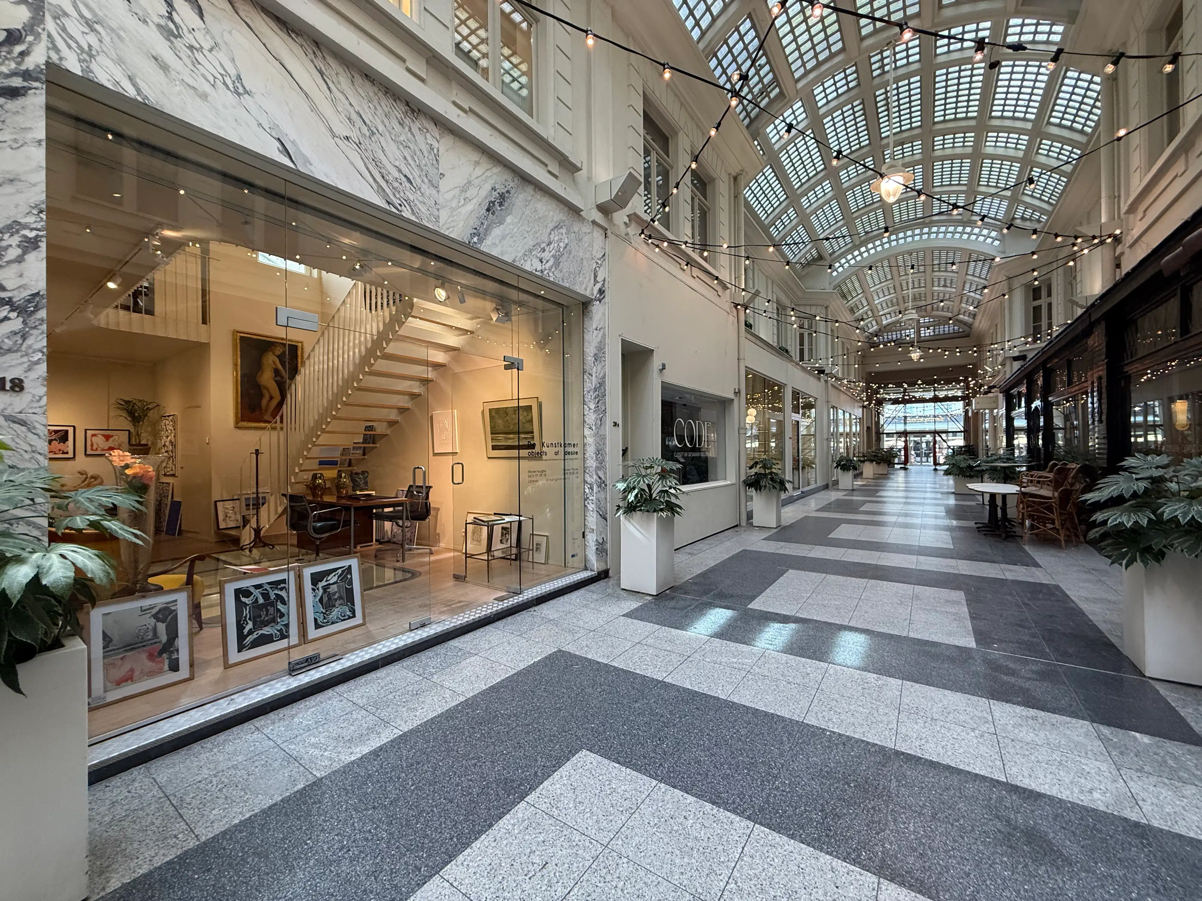 Handelsgelijkvloers James Ensorgalerij foto {{pictureIndex}}