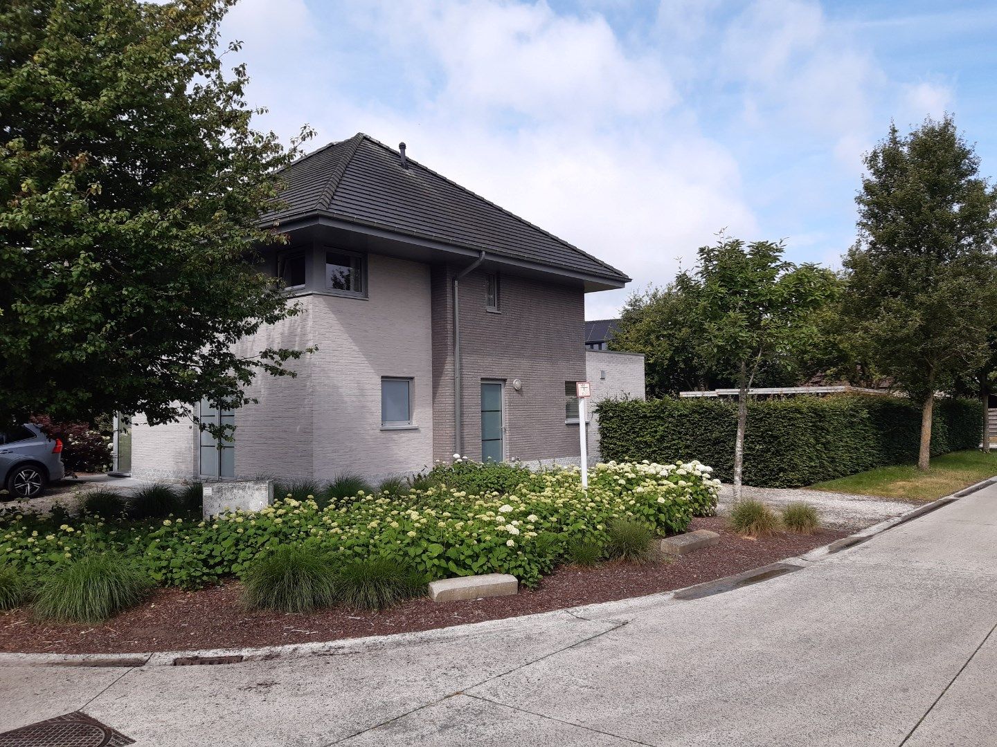 Recente, eigentijdse villa in doodlopende verkaveling ! foto 34