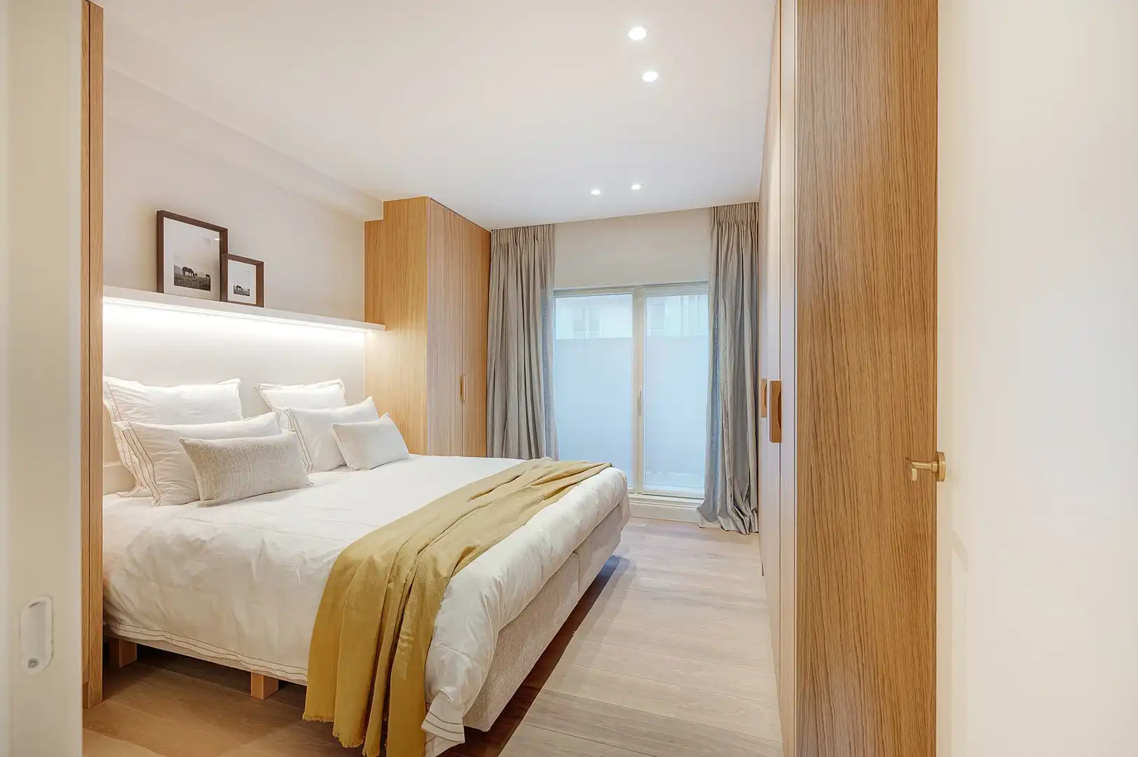 Luxueus gerenoveerd appartement met zeezicht aan Rubensplein. foto 20