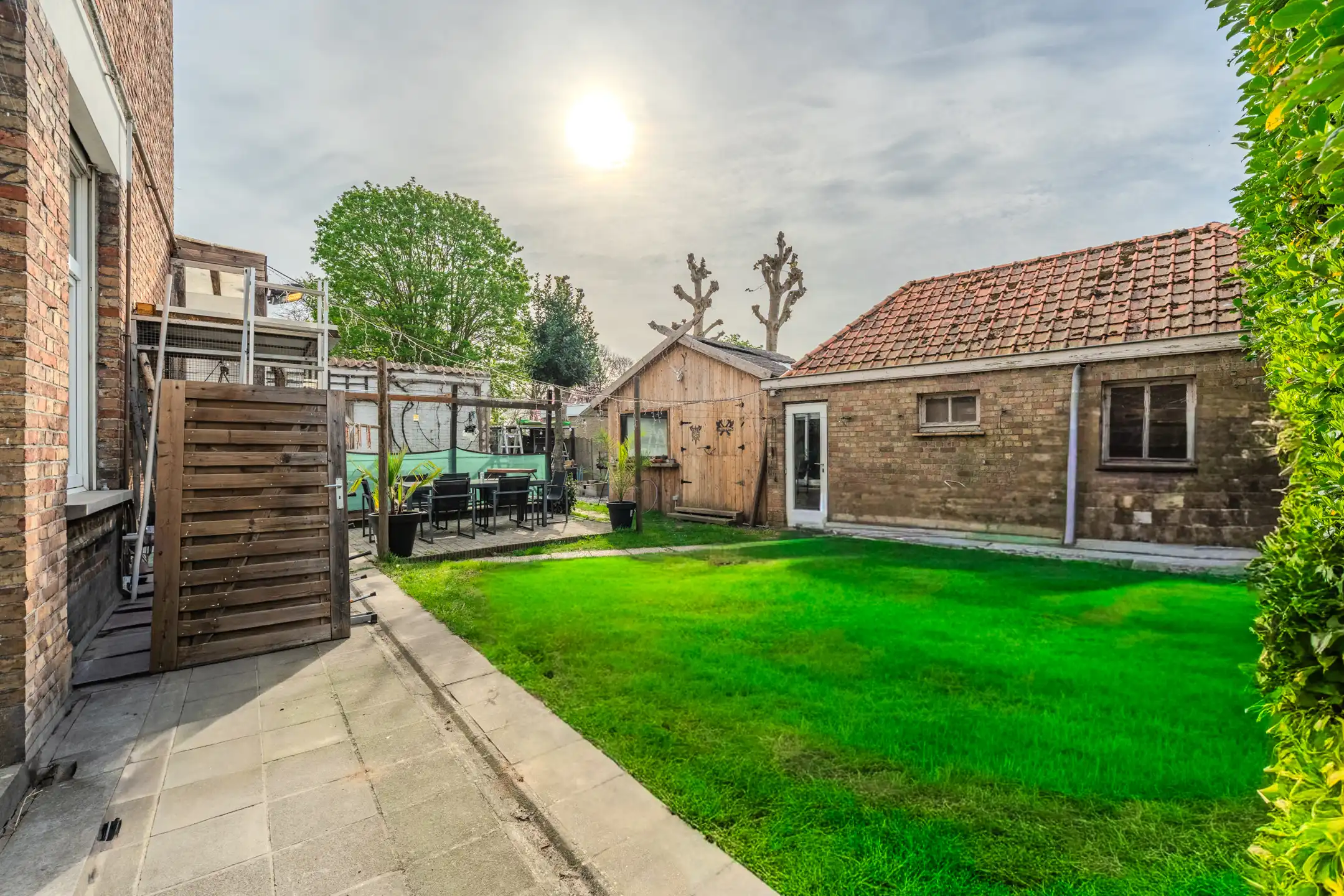 Zeer ruime statige woning met uitzonderlijk potentieel! foto 19