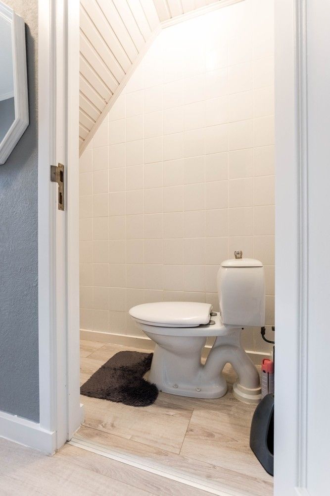 Mooie instapklare  woning op 1170m² dichtbij de grens! foto 5