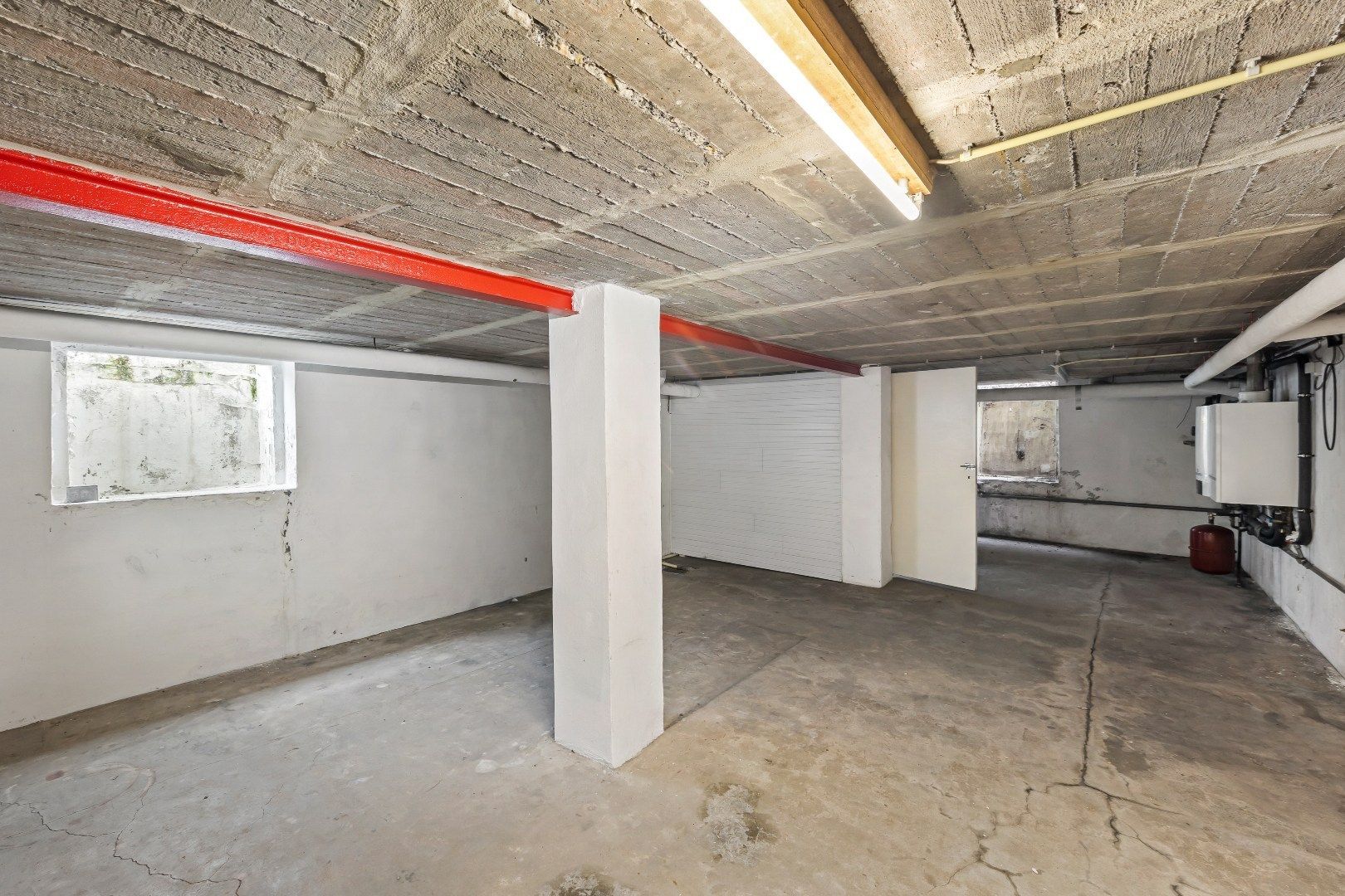 Gezellige stadswoning met 4 slaapkamers, ruime garage en koertje. foto 23