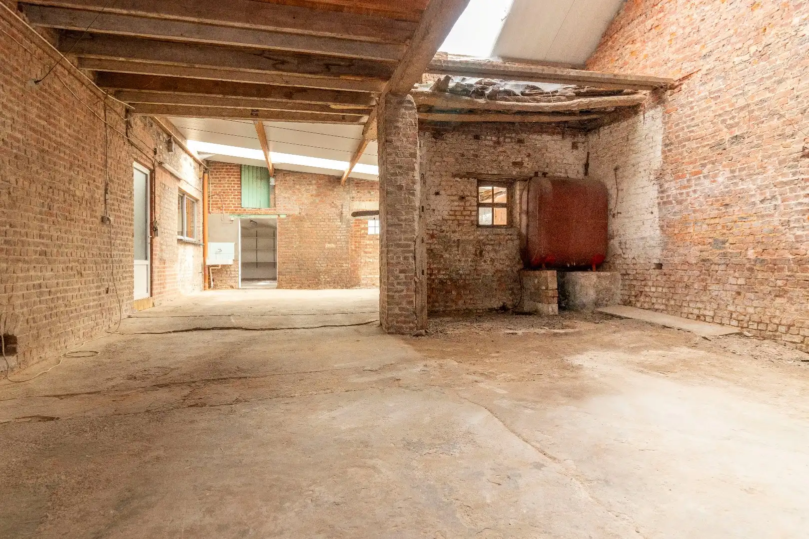 Goed gelegen woning met talrijke mogelijkheden foto 21