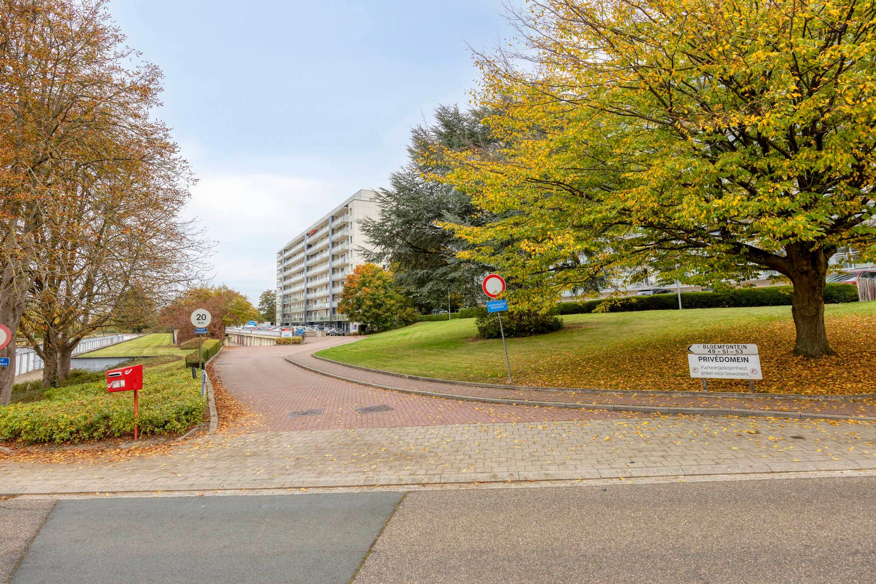 ()=>{if(producerUpdateValueVersion(node),producerAccessed(node),node.value===ERRORED)throw node.error;return node.value} Leeuwerikenstraat 51/0501 - 3001 Leuven Heverlee
