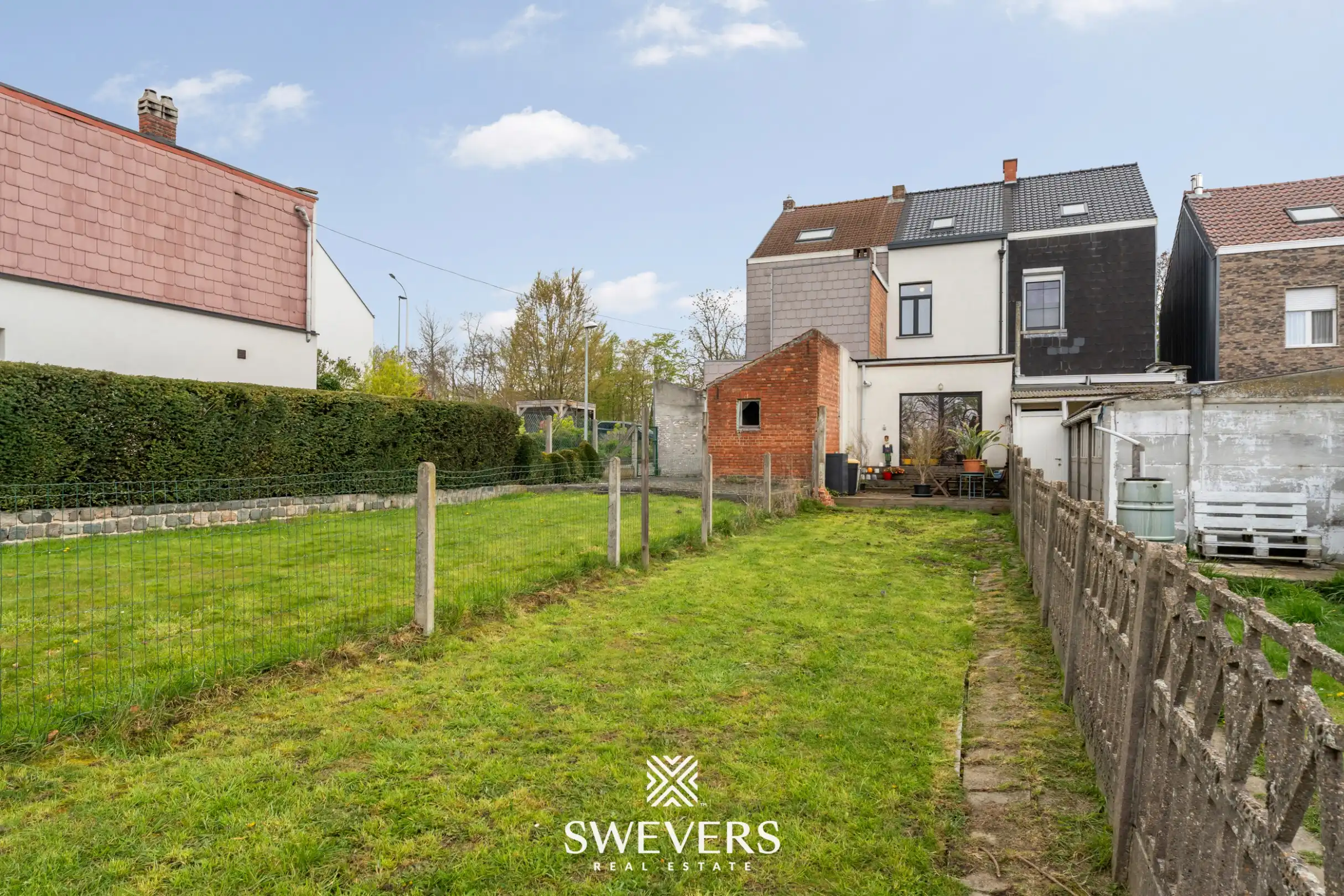 Instapklare stadswoning met zonnige tuin op toplocatie nabij centrum Leuven foto 17