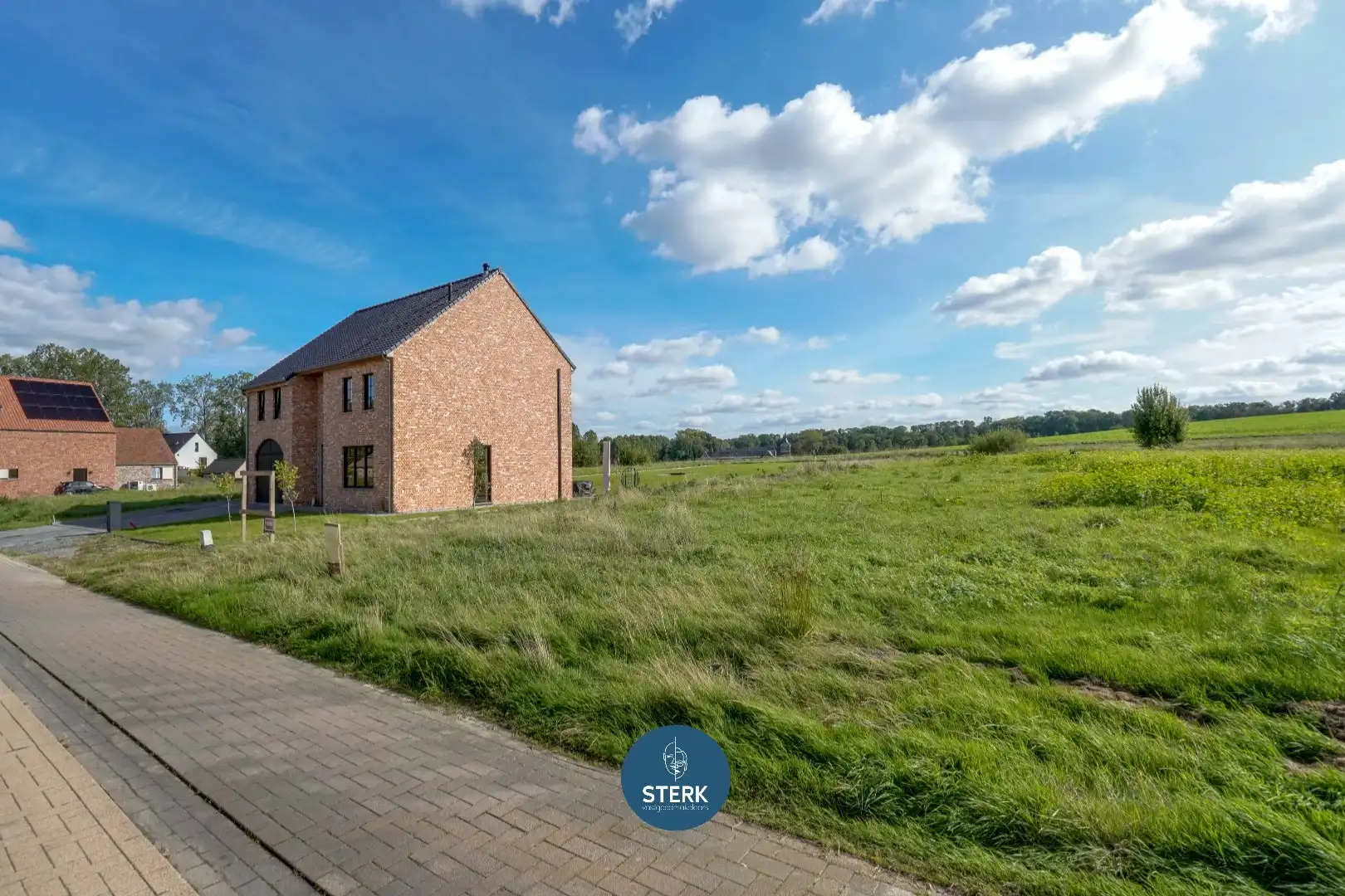 OPEN BOUWGROND VAN 9A 30CA MET PRACHTIG UITZICHT TE TONGEREN-BORGLOON ! foto 6
