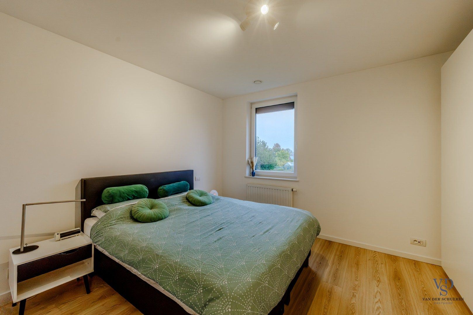 Recente, quasi-nieuwbouwwoning – instapklaar en energiezuinig (BEN) foto 17