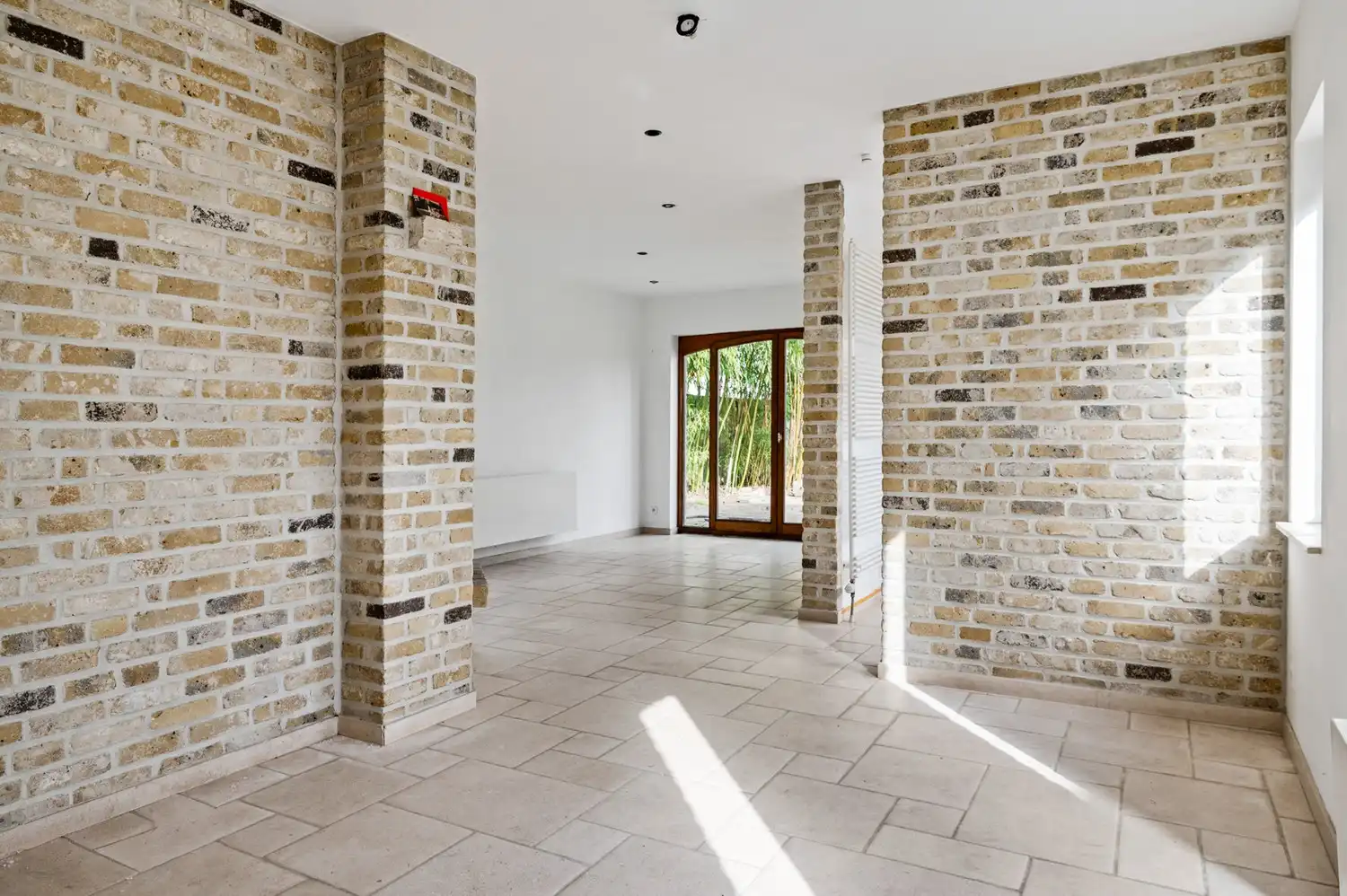 Gelijkvloerse woning met 2 slpkrs en zwembad te Bonheiden foto 8