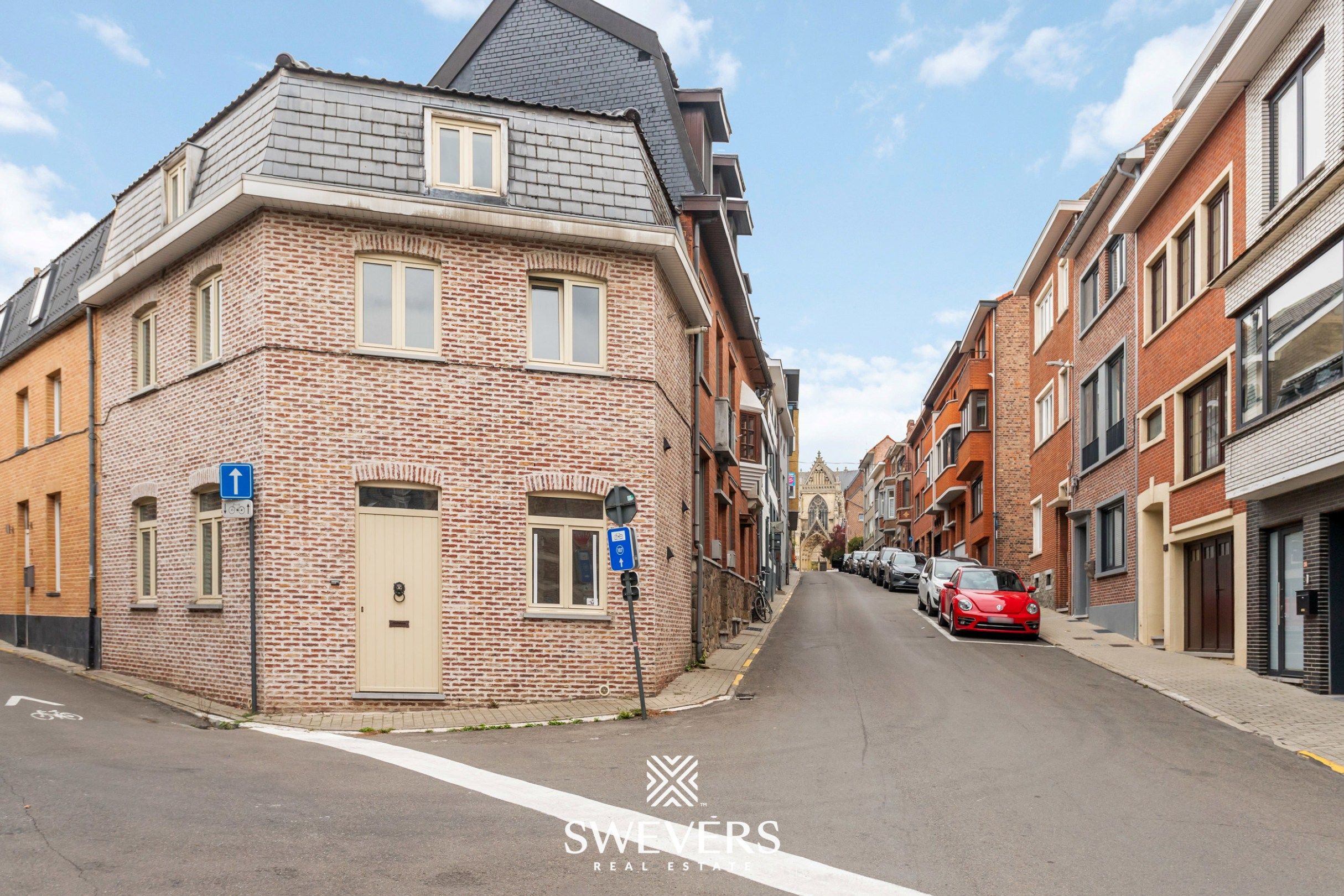 Charmante hoekwoning met potentieel in hartje Tongeren foto 21