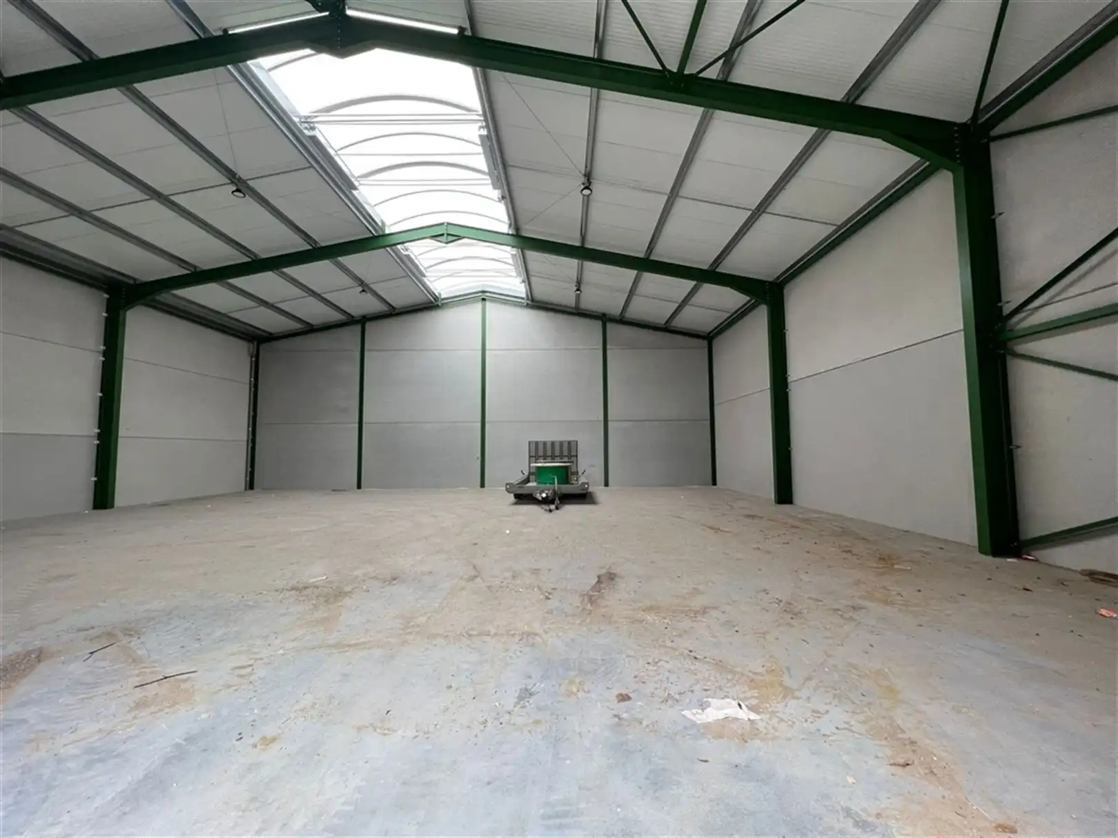 Ruime KMO-units te huur in Oostkamp foto 2