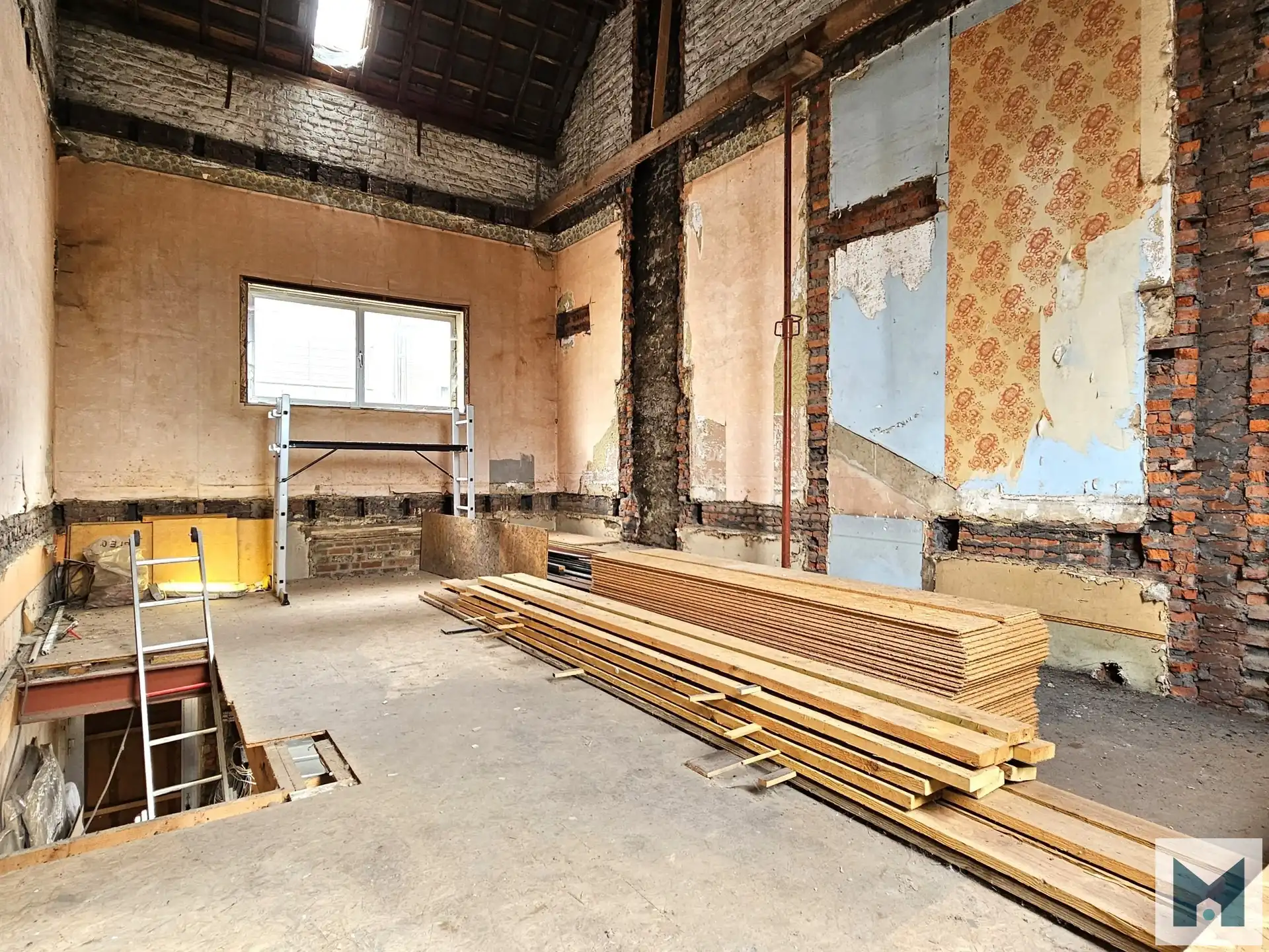 Renovatieproject met veel potentieel te Aalst! foto 10