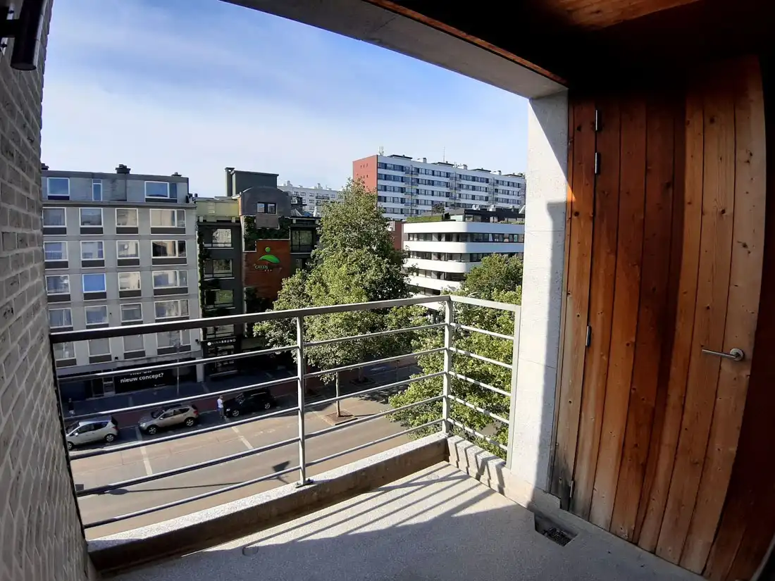 Perfect gelegen appartement te Genk foto 15