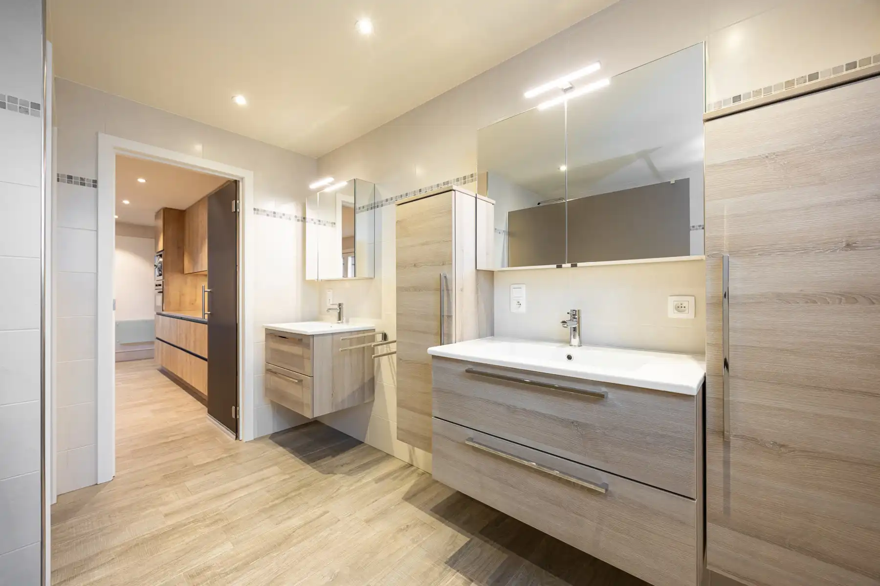 Landelijk gelegen woning met 4 slaapkamers en binnenzwembad foto 11