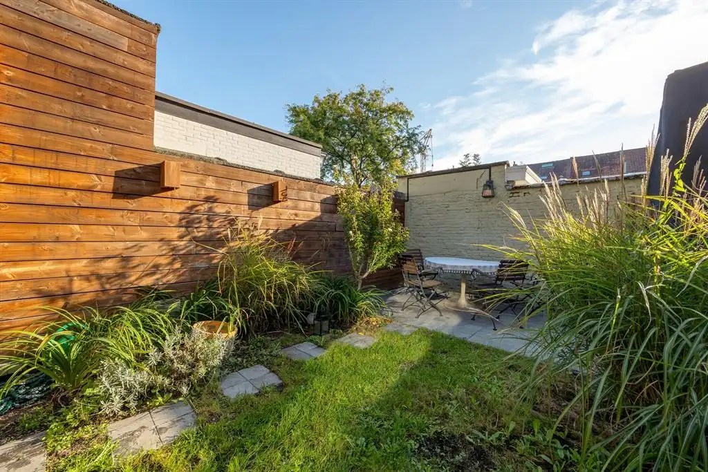 Instapklare woning met 3 slpk en gezellige tuin foto 3