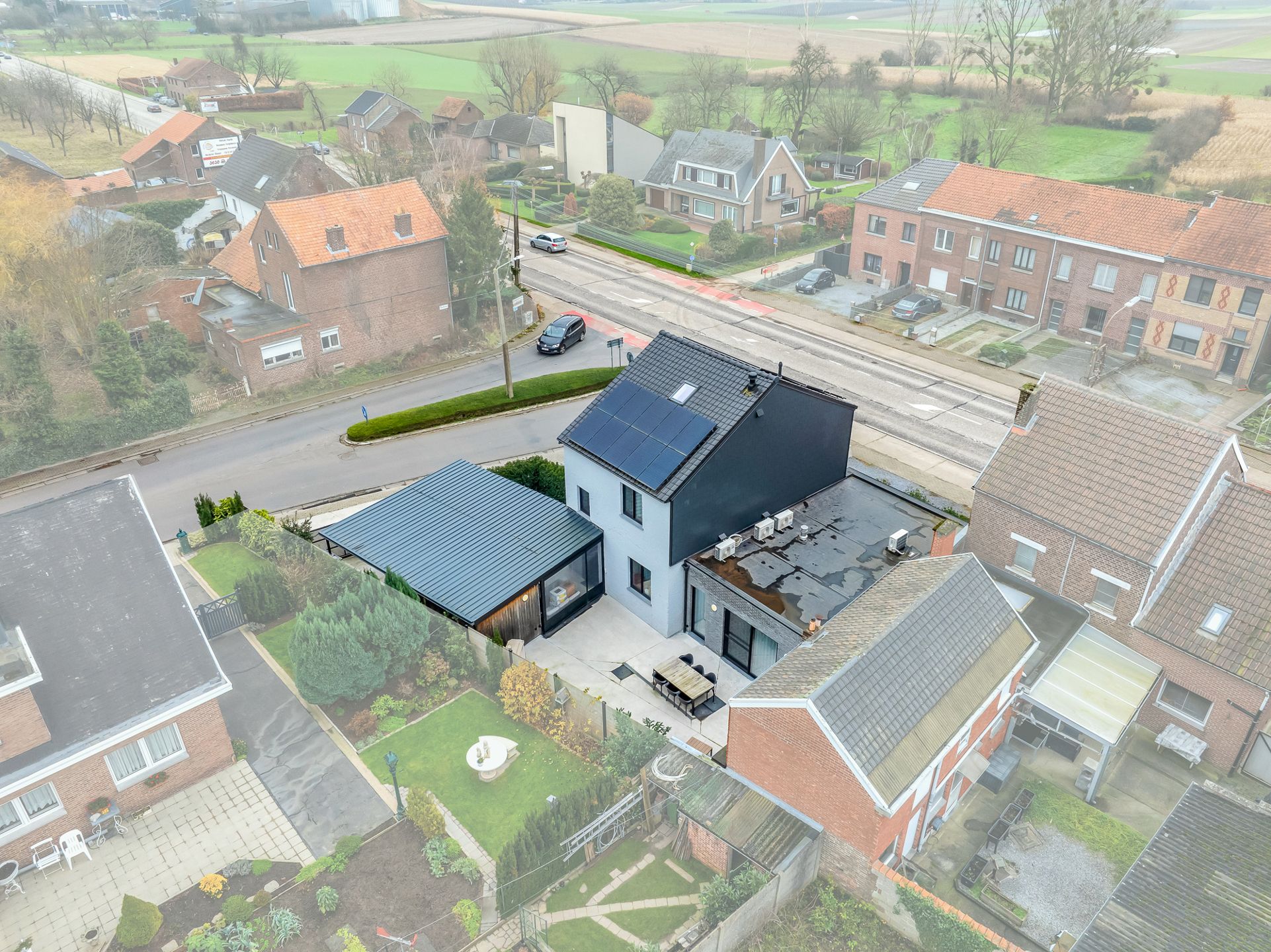 Woning + commerciële ruimte op toplocatie  foto 22