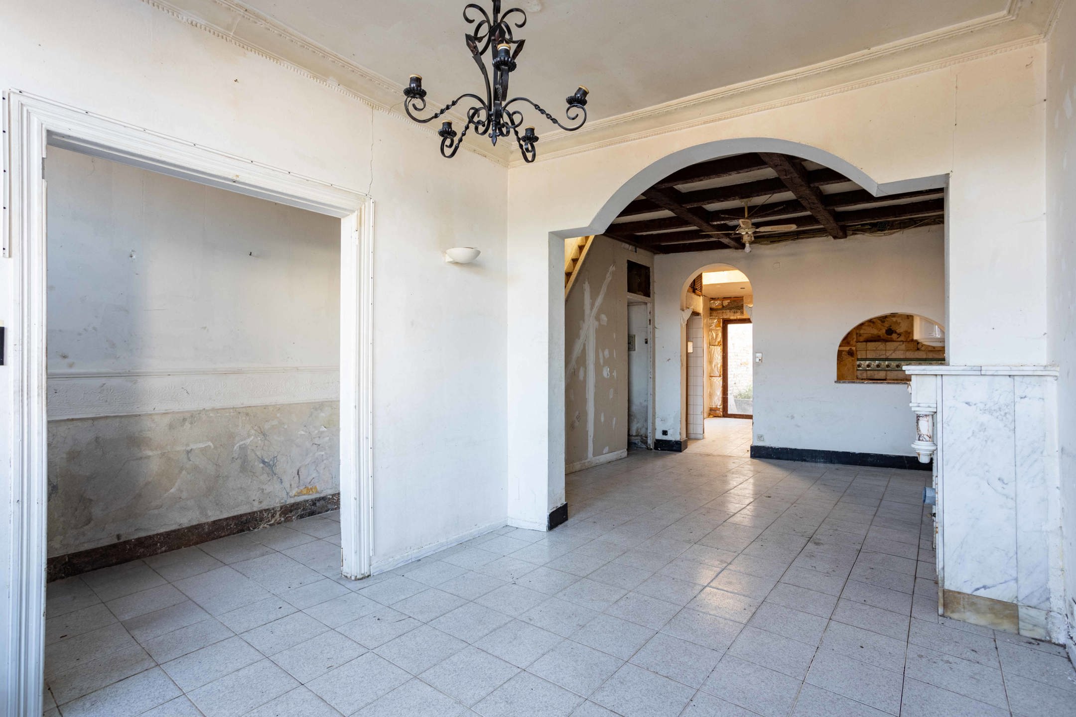 Te renoveren wong in centrum van Ronse foto 3