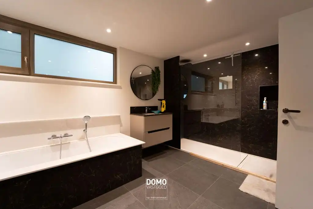 Industriehal op een perceeloppervervlakte van 28 are te Halen - bruikbare vloeroppervlakte 580m² foto 16