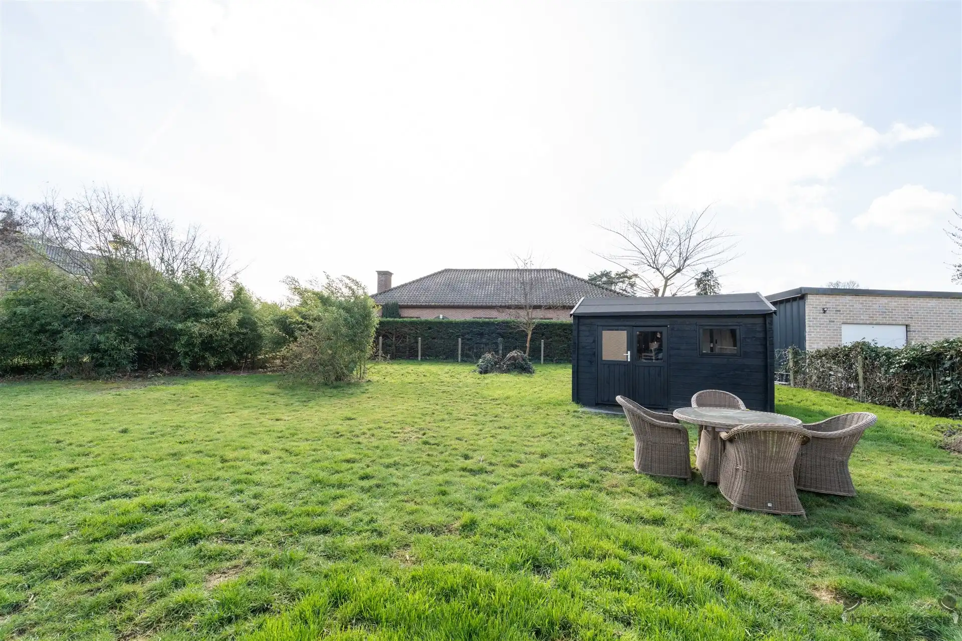 MODERNE, VOLLEDIG GERENOVEERDE VILLA OP RUSTIGE LIGGING IN TREMELO foto 23