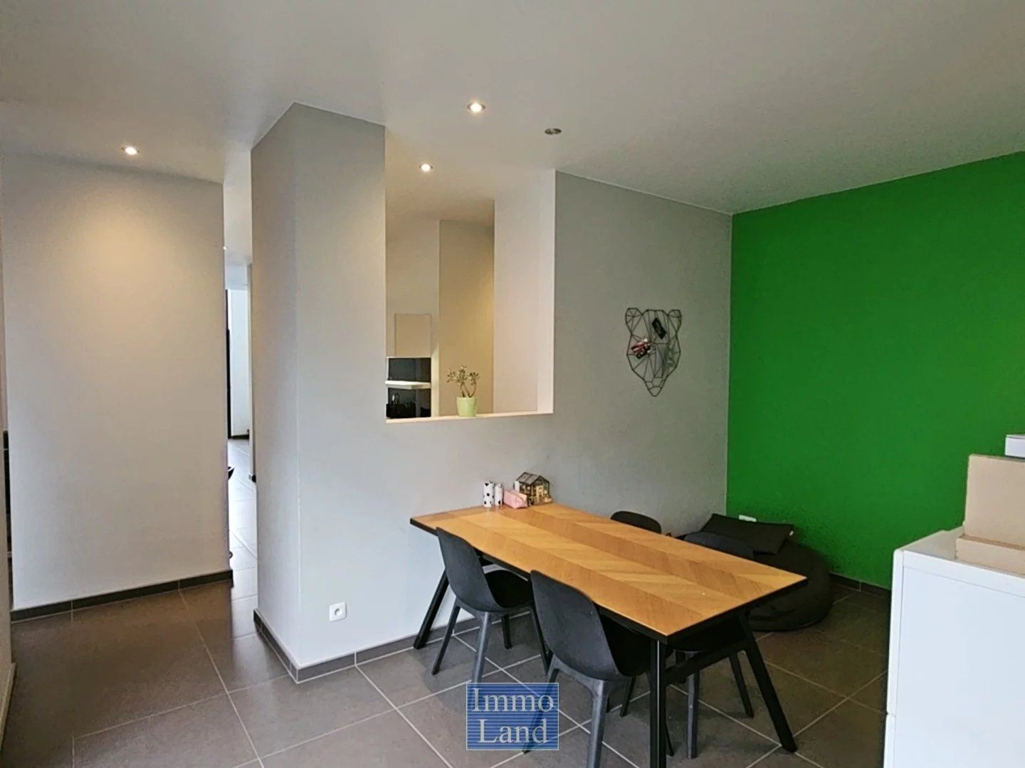 Zeer energiezuinige rustig gelegen woning, binnen de grote ring van Hasselt. foto 6