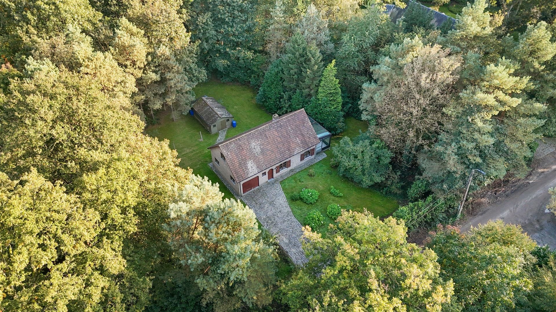 Op te frissen woning gelegen op een prachtig perceel van 33 are foto 28