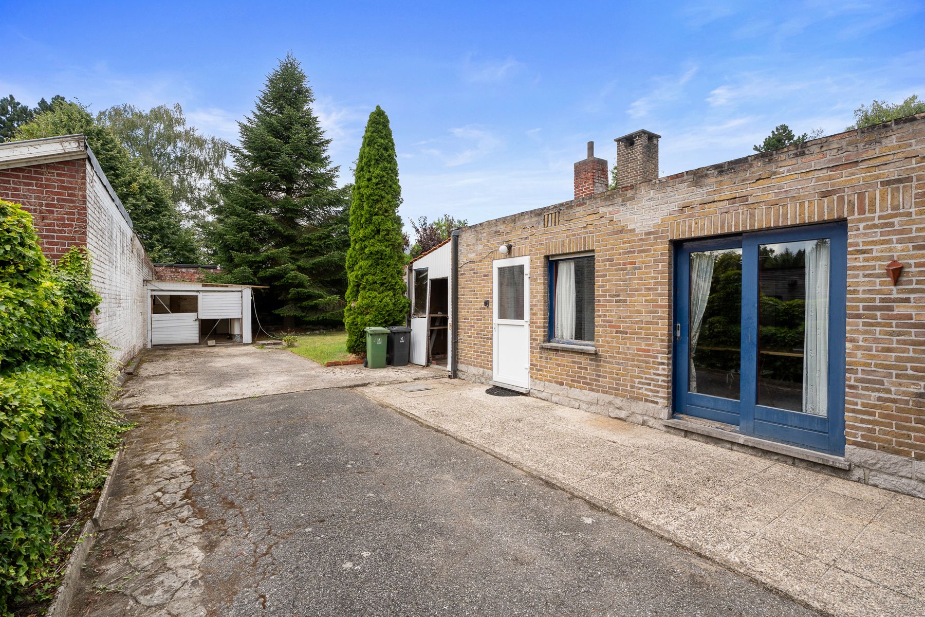 Te renoveren, halfopen, bebouwing met tal van mogelijkheden foto 8