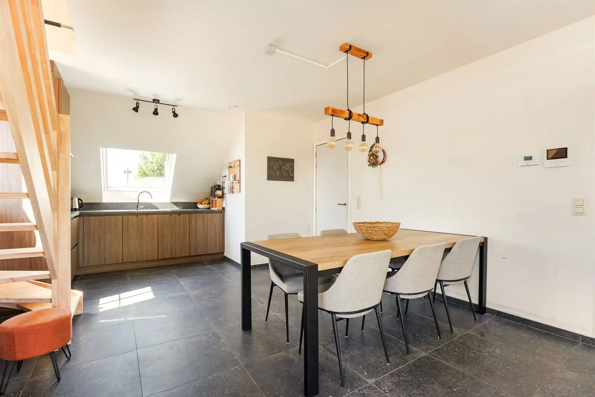 Instapklaar duplexappartement met een terras foto 6