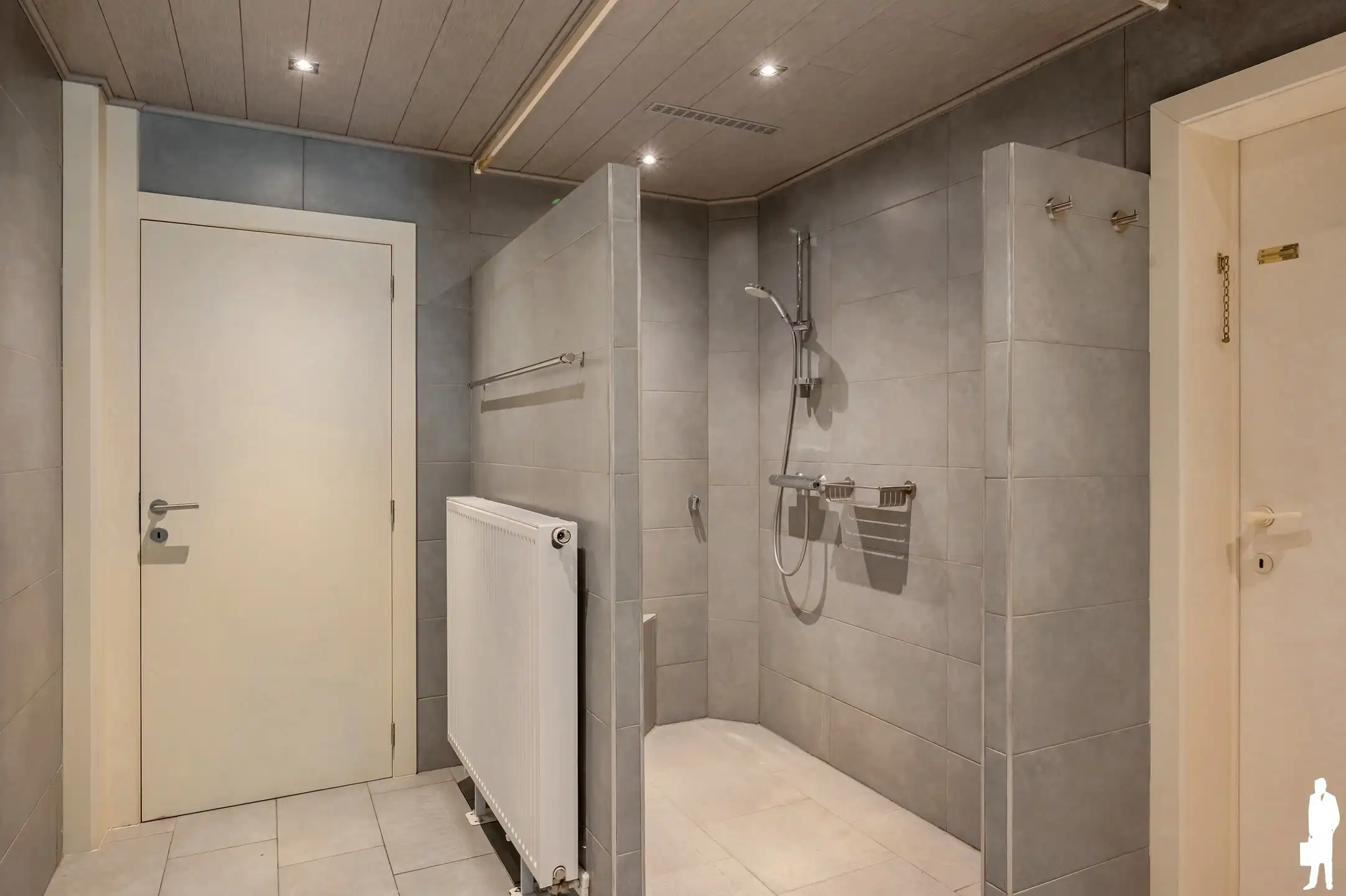 Tijdloze statige villa op een perceel van 2.226 m²!  foto 14