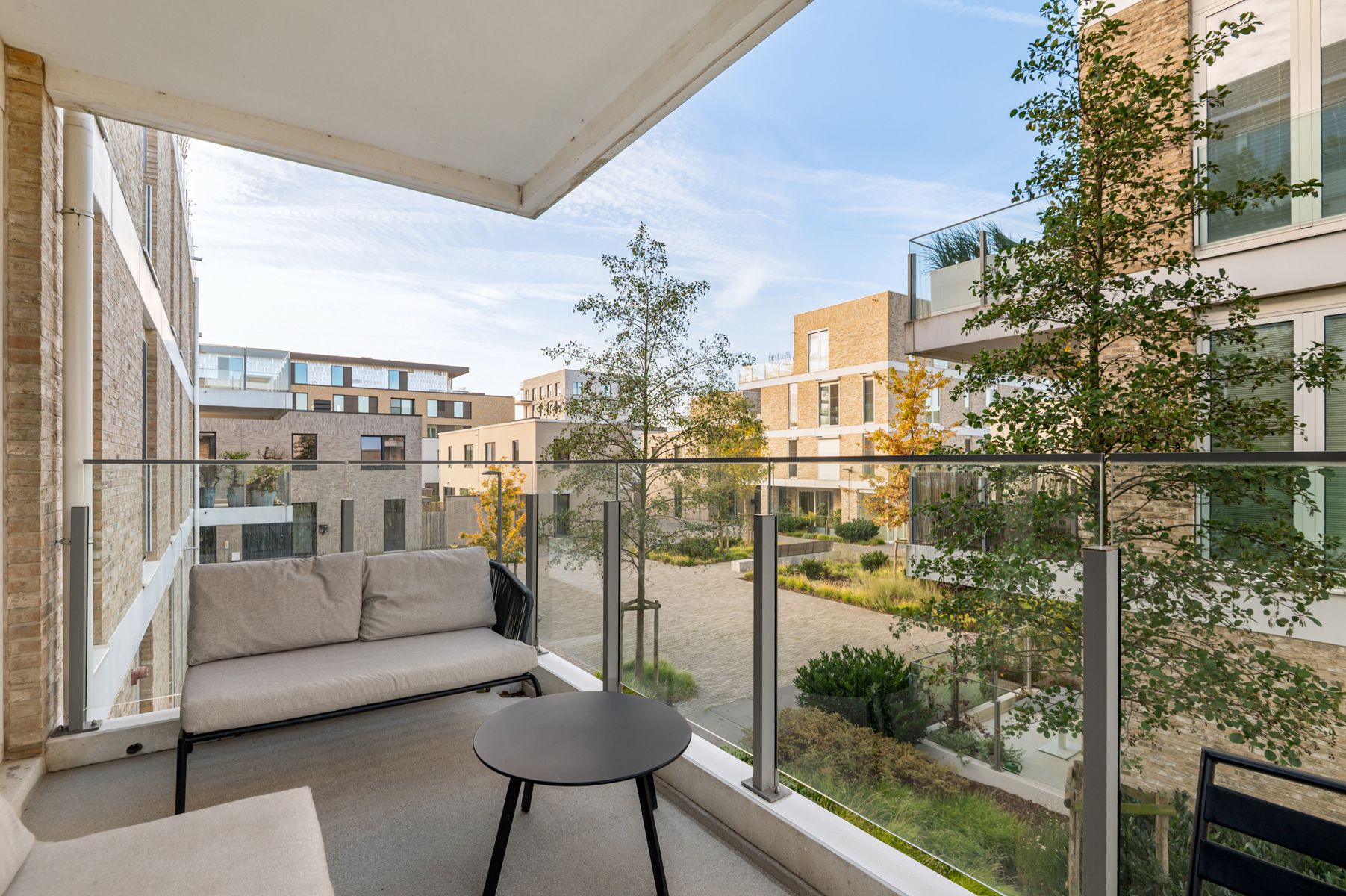 Modern appartement met terras, berging en parking foto 5