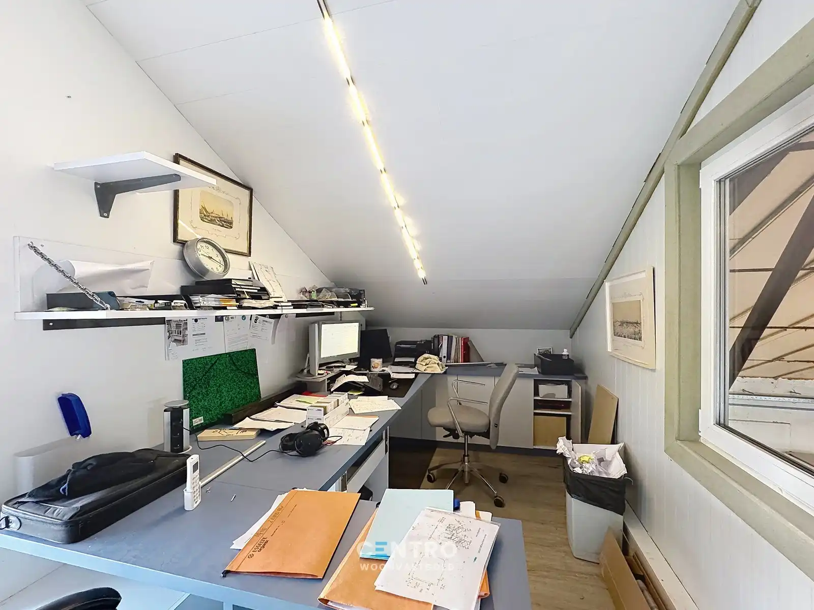 Woning met magazijn op interessante ligging te Gistel! foto 32