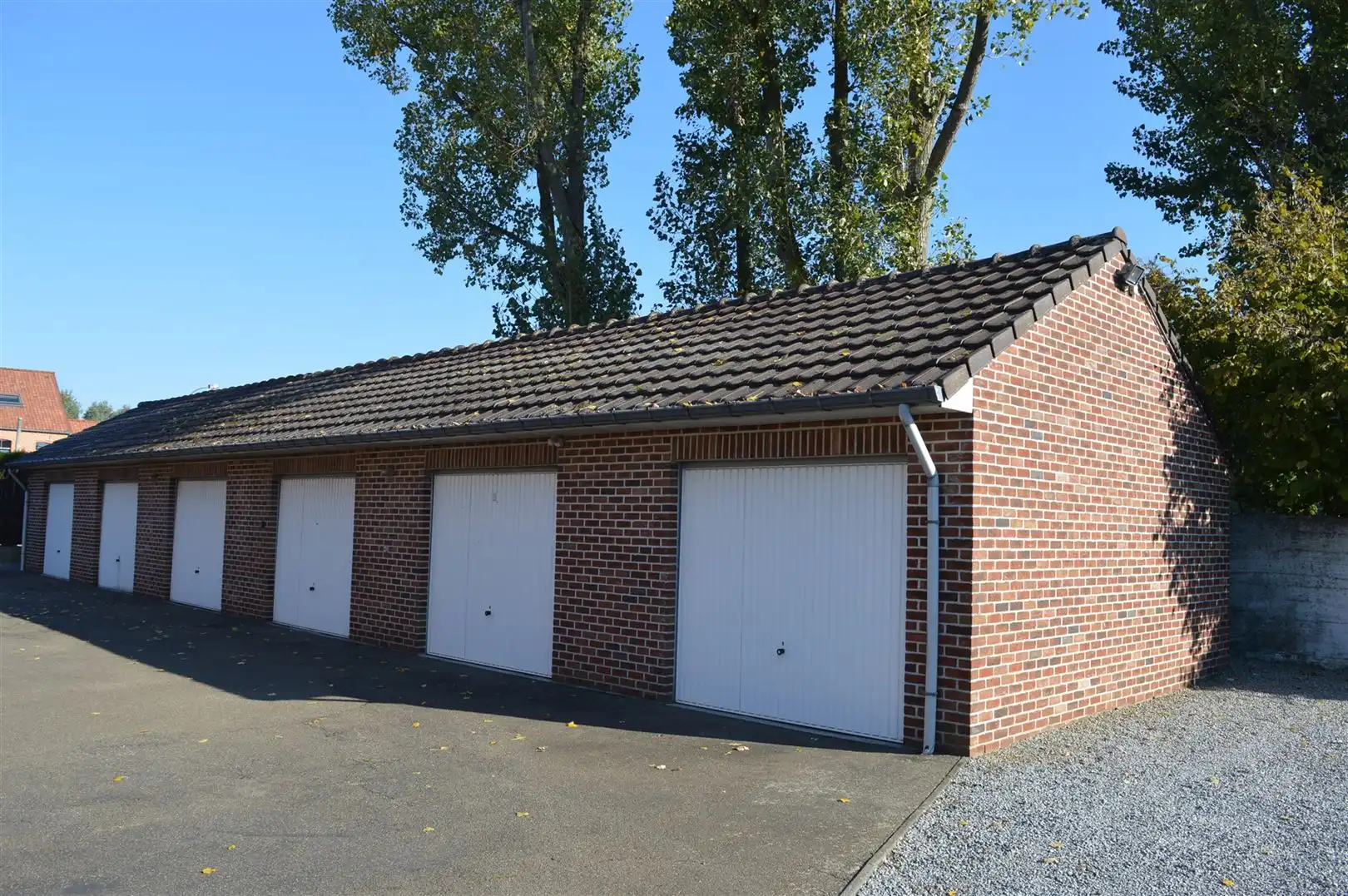 TE HUUR: Gelijkvloers appartement met 2 slaapkamers te Koersel! foto 12