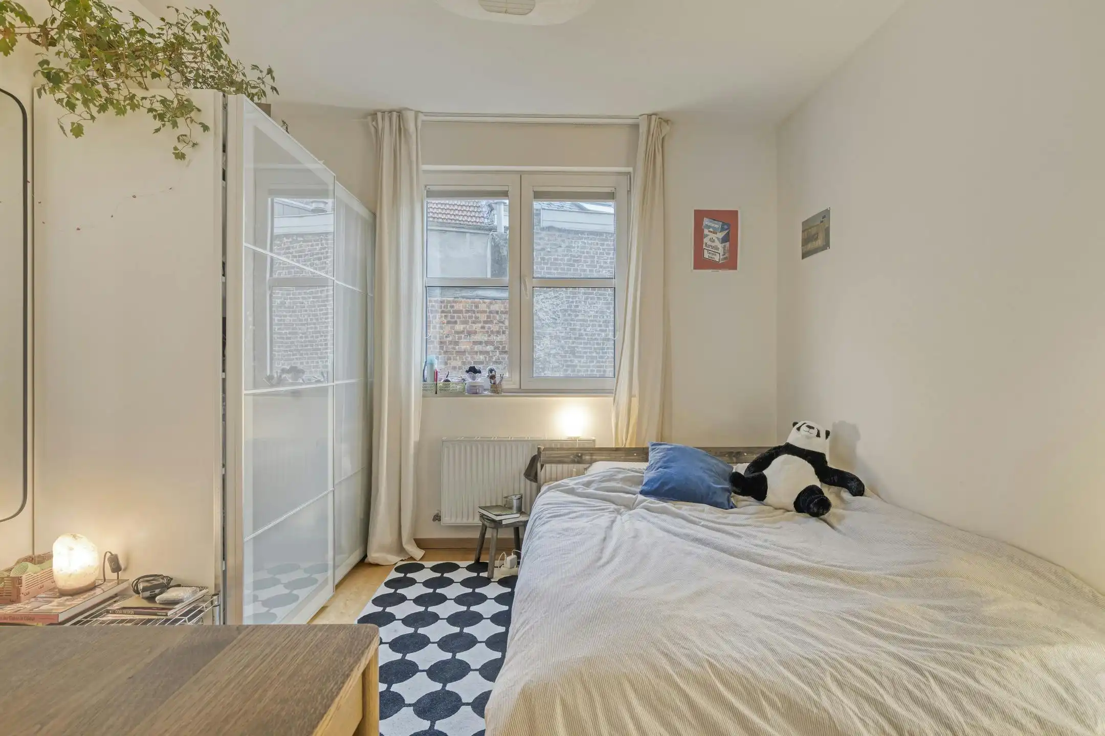 Ruim 3-slaapkamer appartement te koop aan de Eedverbondkaai foto 9