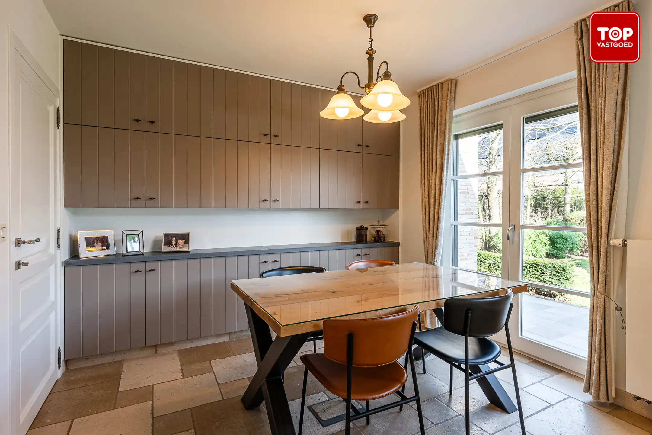 Prachtige energiezuinige villa met 3 slaapkamers, tuin en 2 garages in Wondelgem foto 14