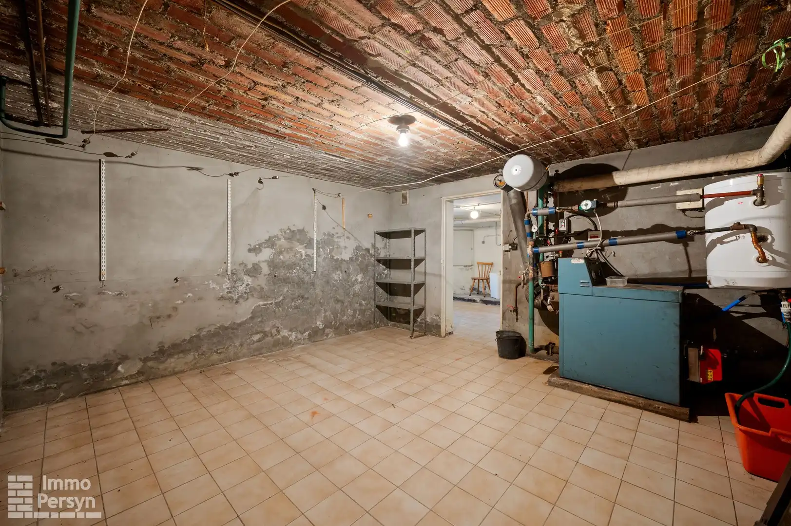 Woning met loods op een commerciële ligging foto 21