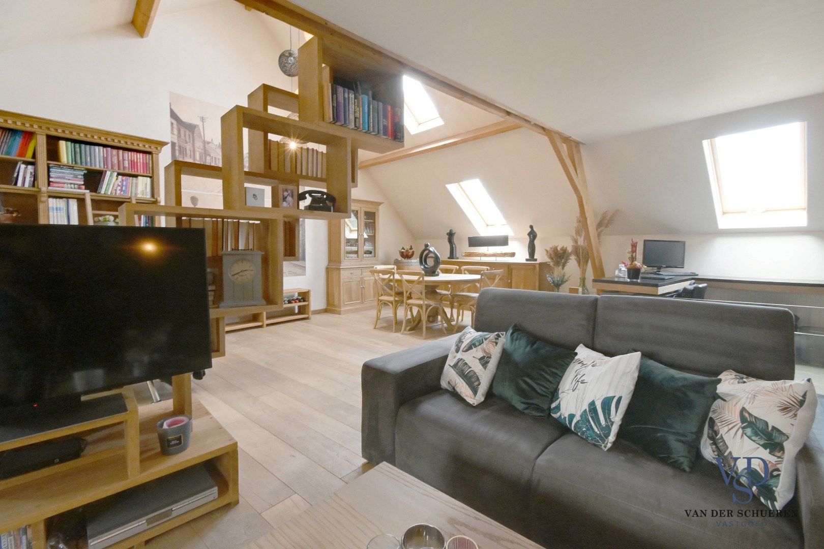 Charmante woning, centrum Gavere  foto 16