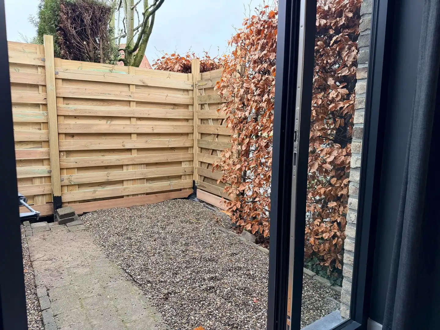 Moderne duplex met twee slaapkamers foto 12